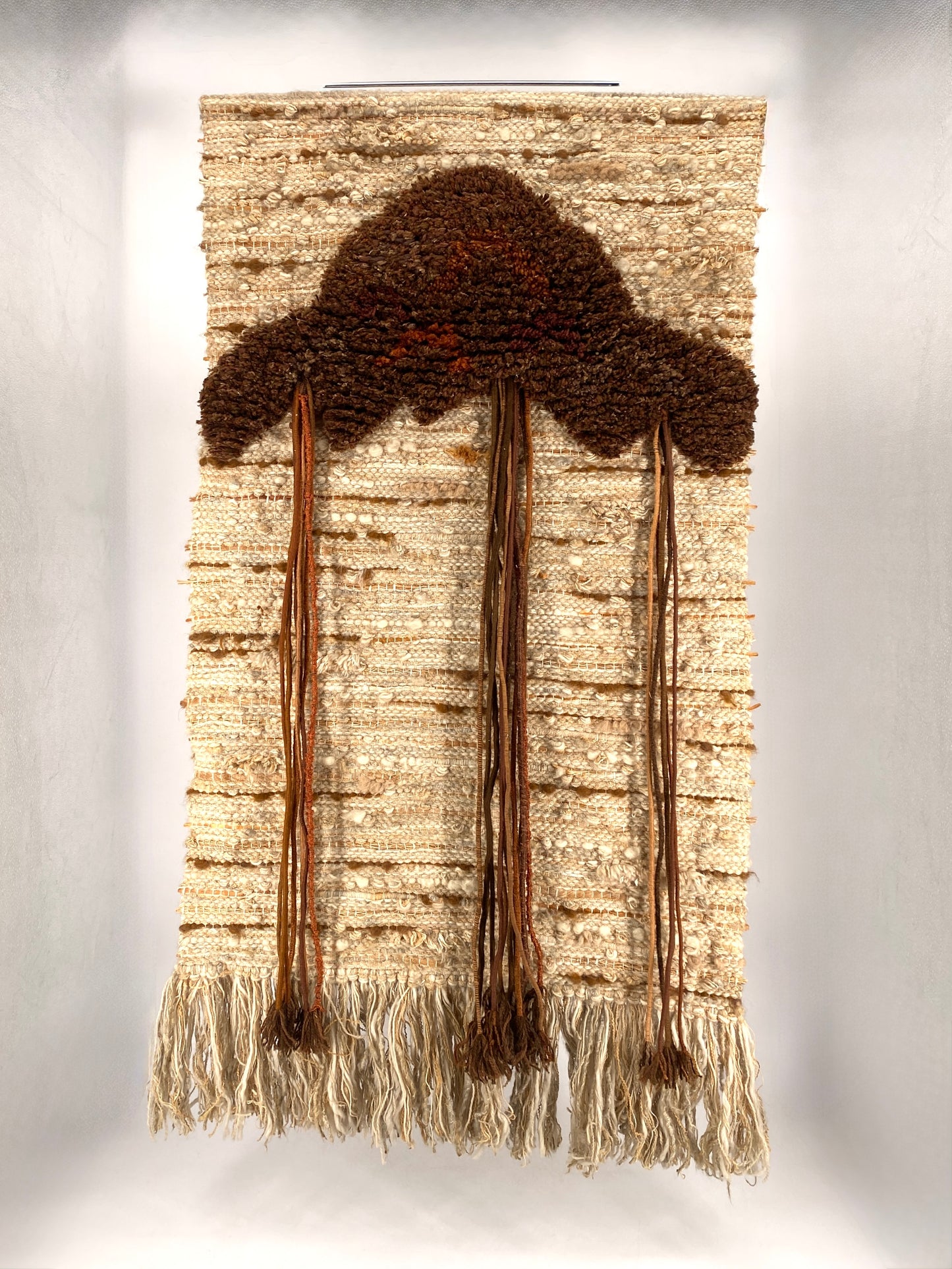 Geknüpftes Wandbild eines Banyan-Feigenbaums der Künstlerin Val Krohn, Hawaii 1980er