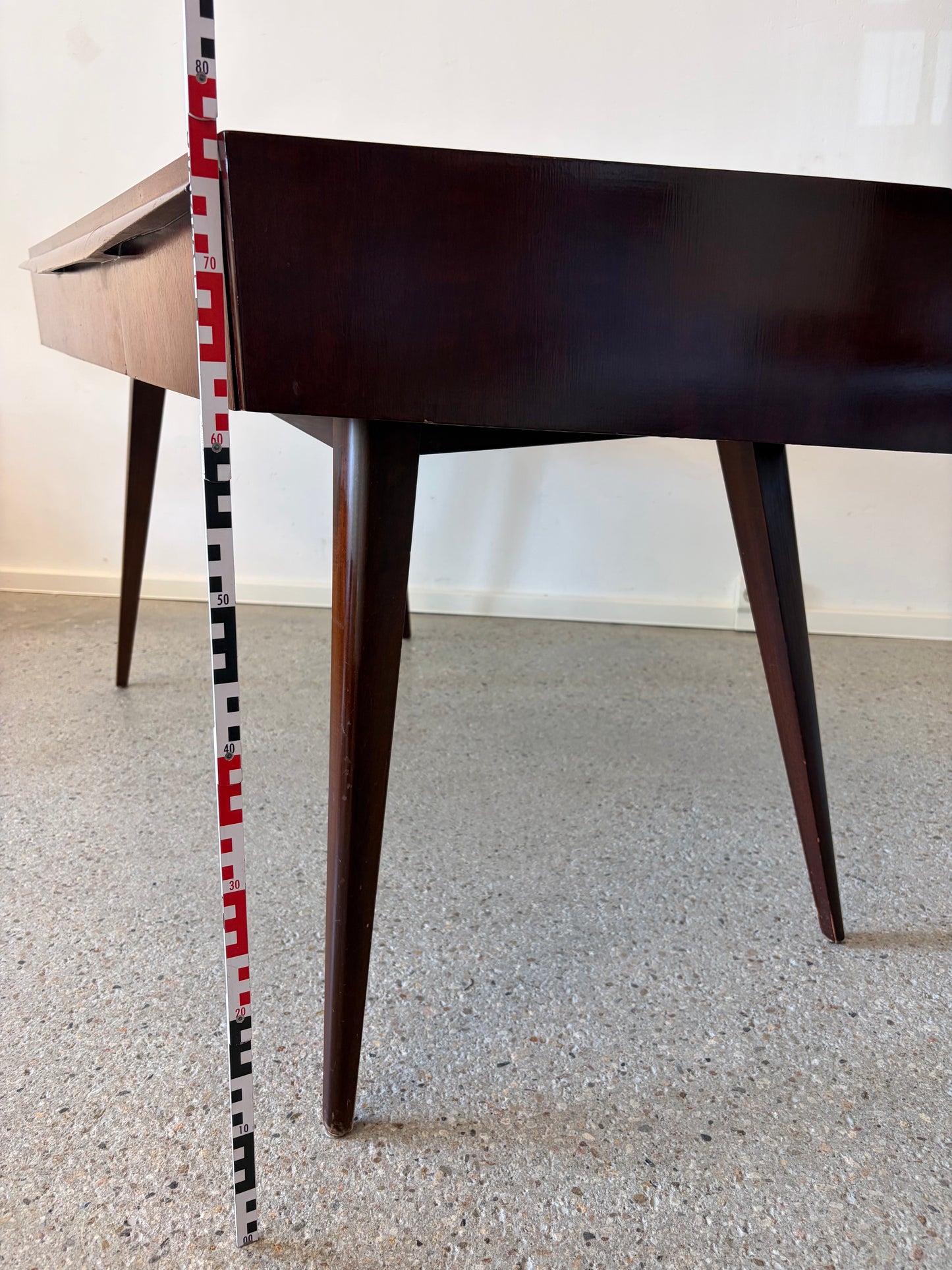 Mid Century Design Schreibtisch mit Buchablage, Deutschland 1950er
