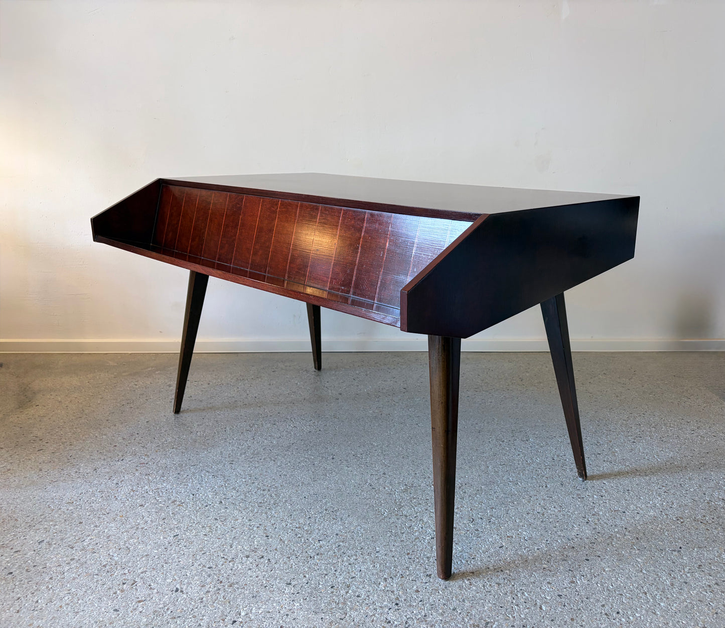 Mid Century Design Schreibtisch mit Buchablage, Deutschland 1950er