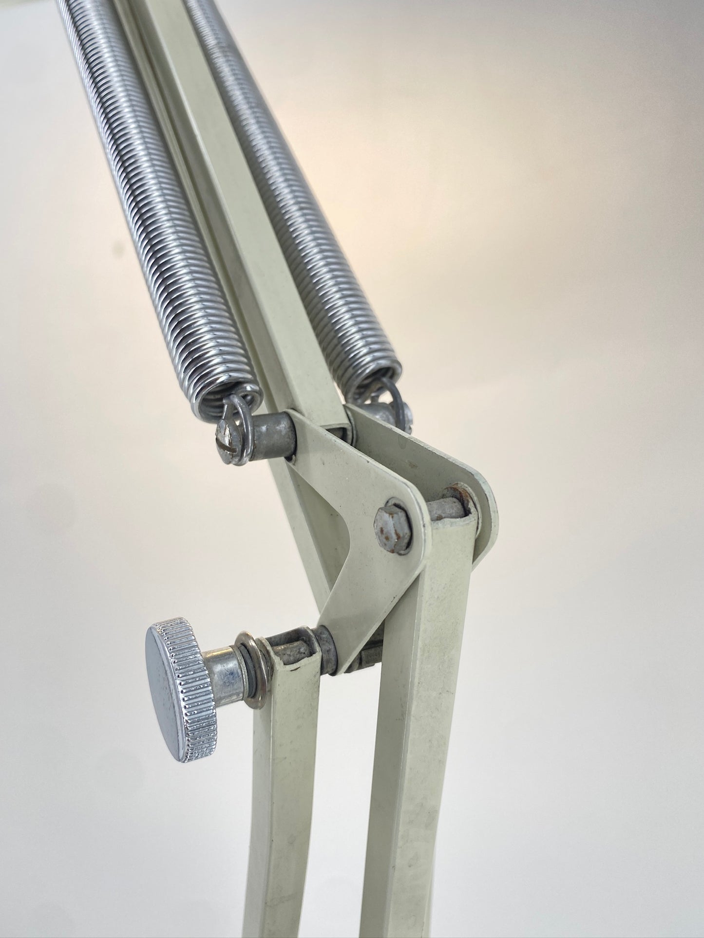 Schreibtischlampe 1001  mit zwei Neonröhren von LUXO, Norwegen 1970er