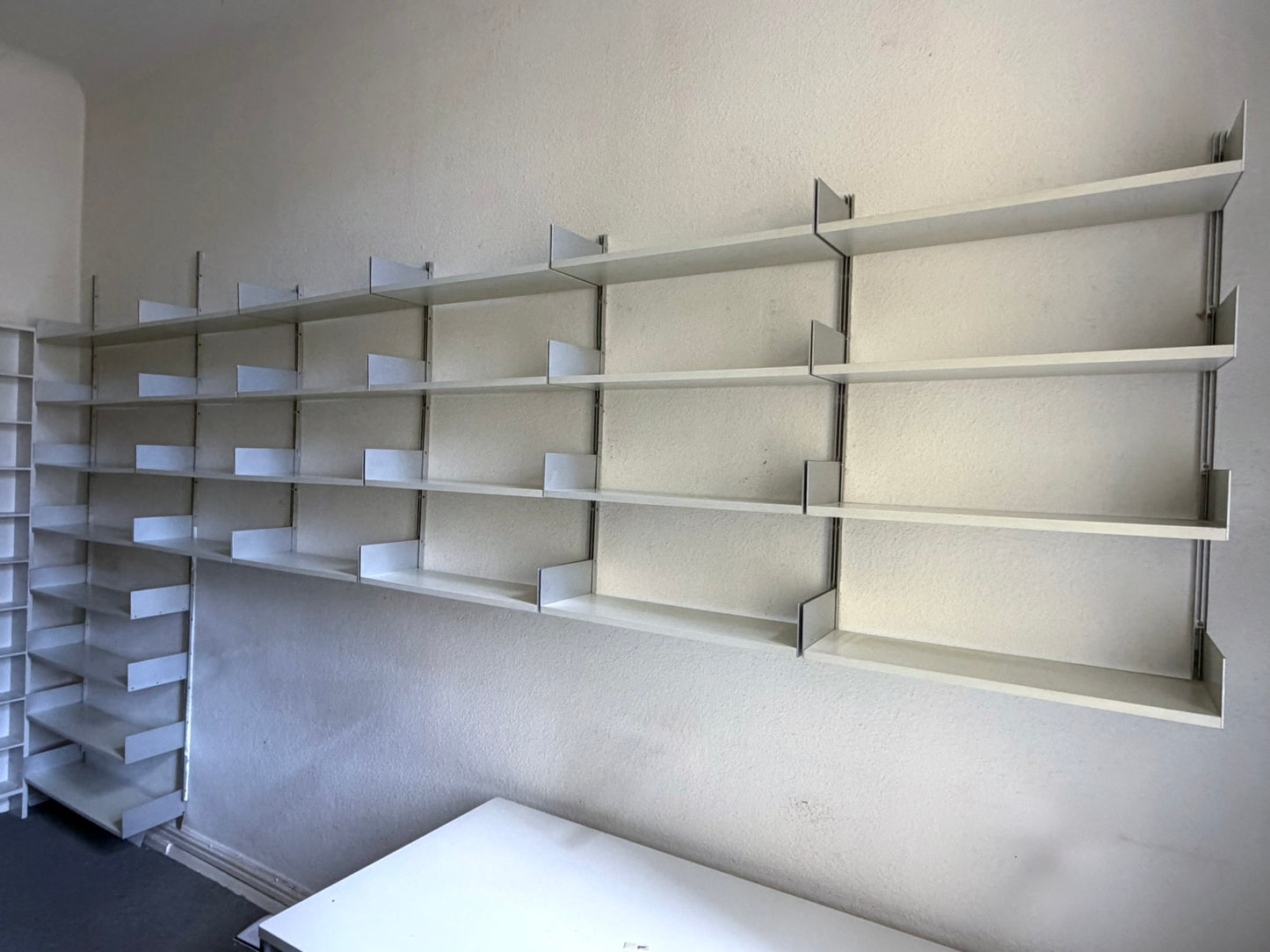 #6 Regalsystem 606 mit 20 Tablaren von Dieter Rams für Vitsoe, Deutschland 1960er