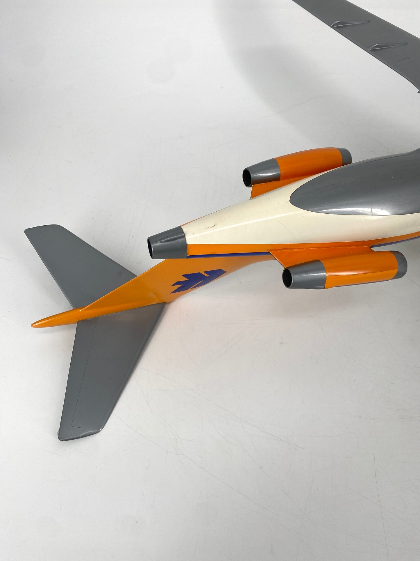 Flugzeug Modell Boeing 727 Hapag Lloyd von Belplast Milano, Maßstab 1:50, Italien, 70er