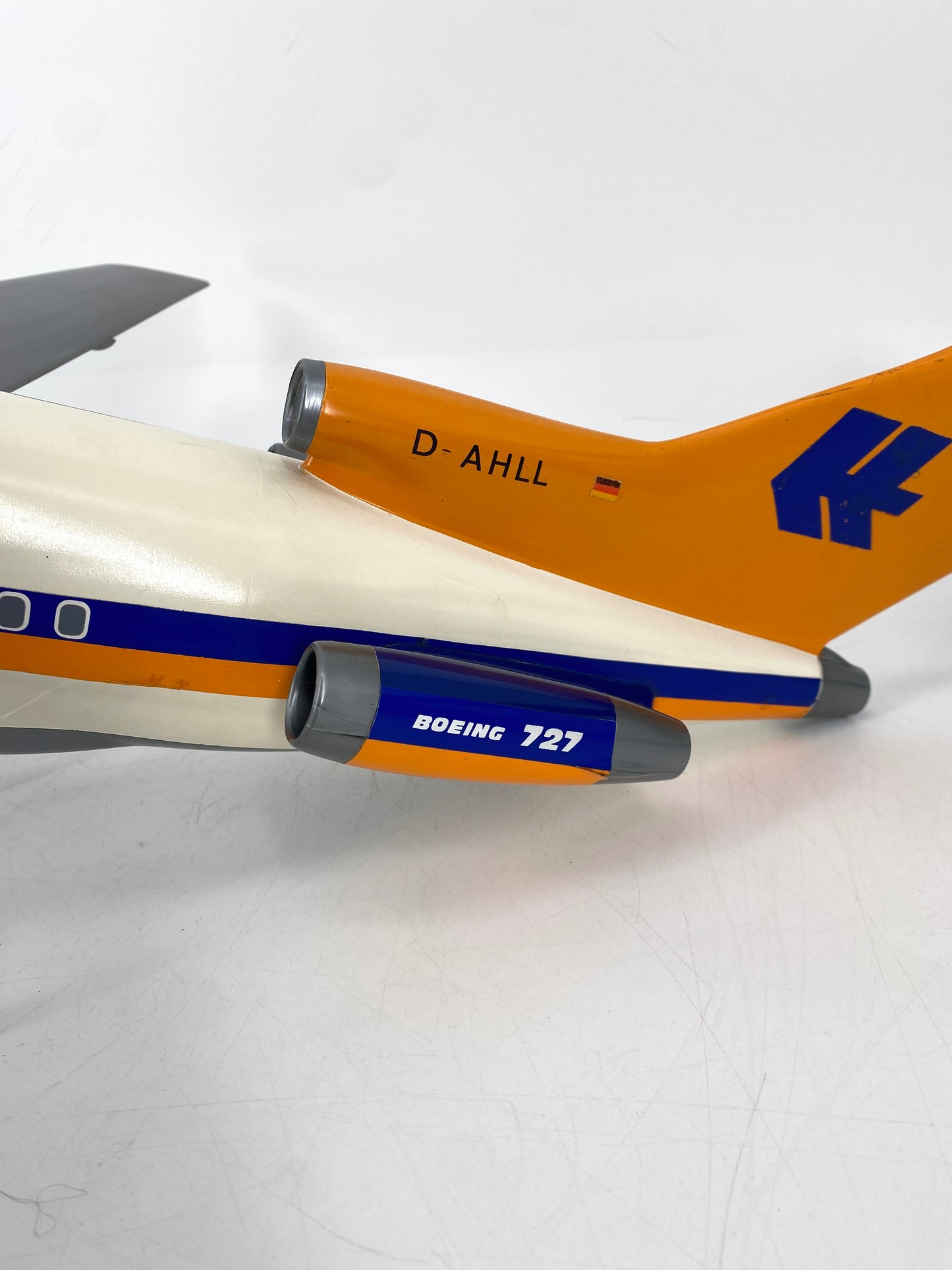 Flugzeug Modell Boeing 727 Hapag Lloyd von Belplast Milano, Maßstab 1:50, Italien, 70er