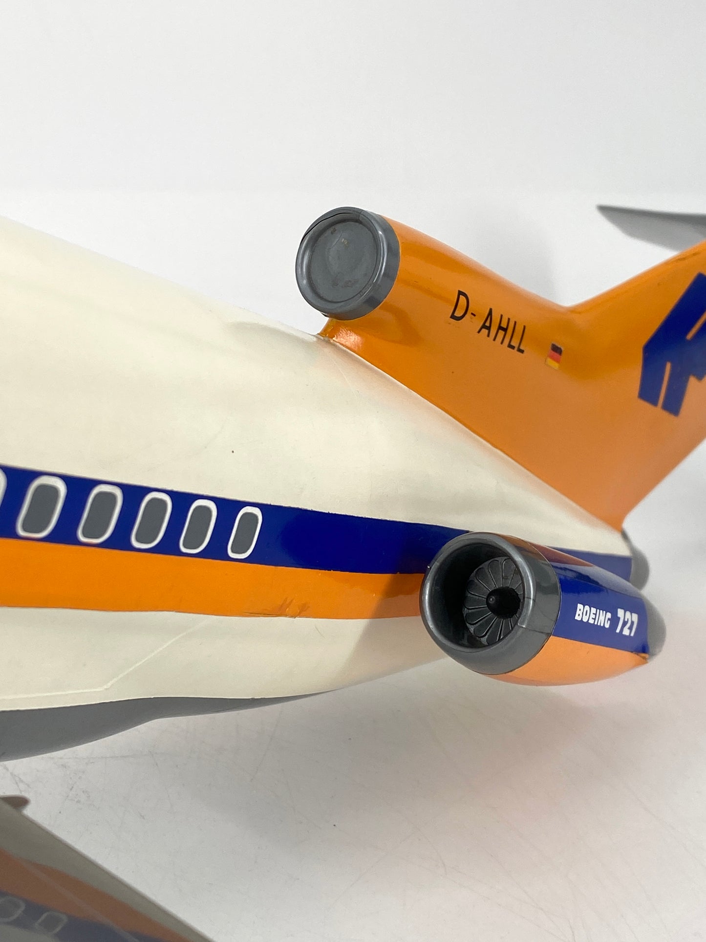 Flugzeug Modell Boeing 727 Hapag Lloyd von Belplast Milano, Maßstab 1:50, Italien, 70er