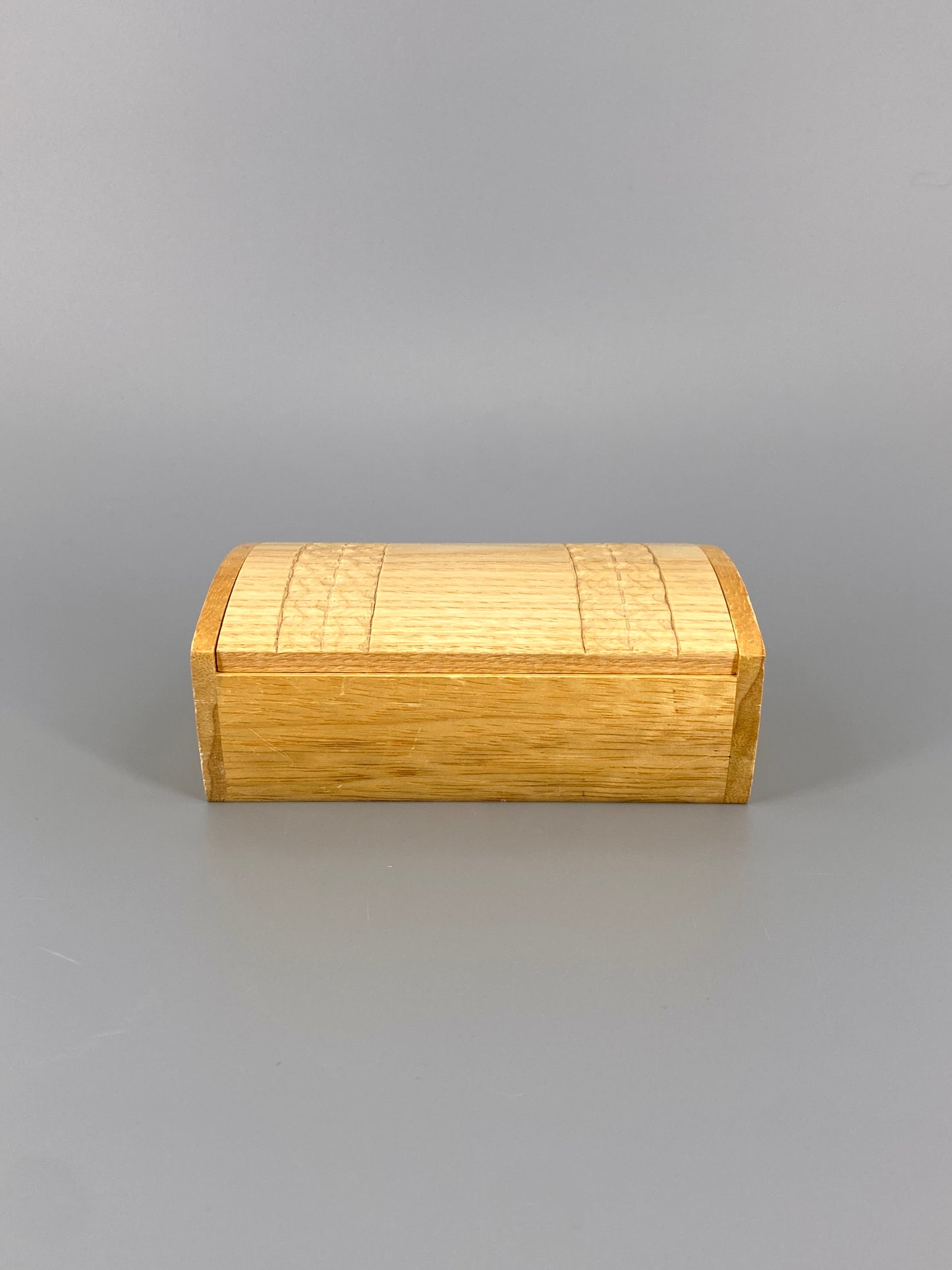 Holzschatulle mit Verzierungen, DDR