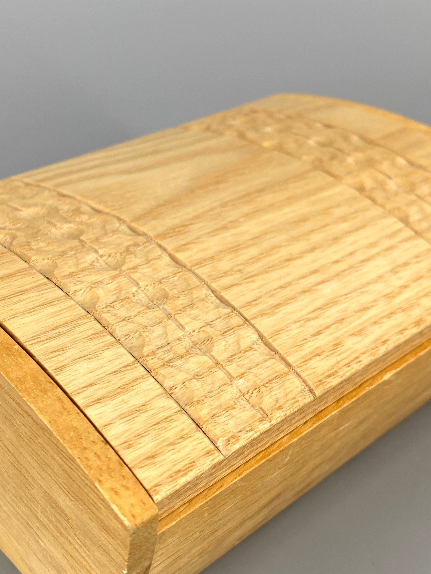 Holzschatulle mit Verzierungen, DDR