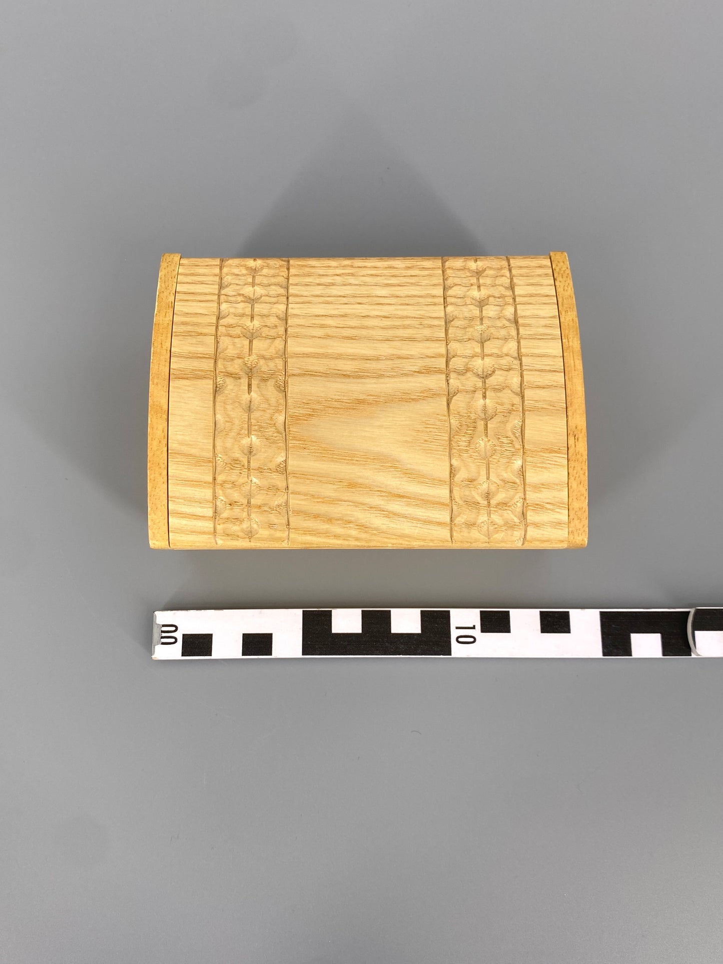 Holzschatulle mit Verzierungen, DDR