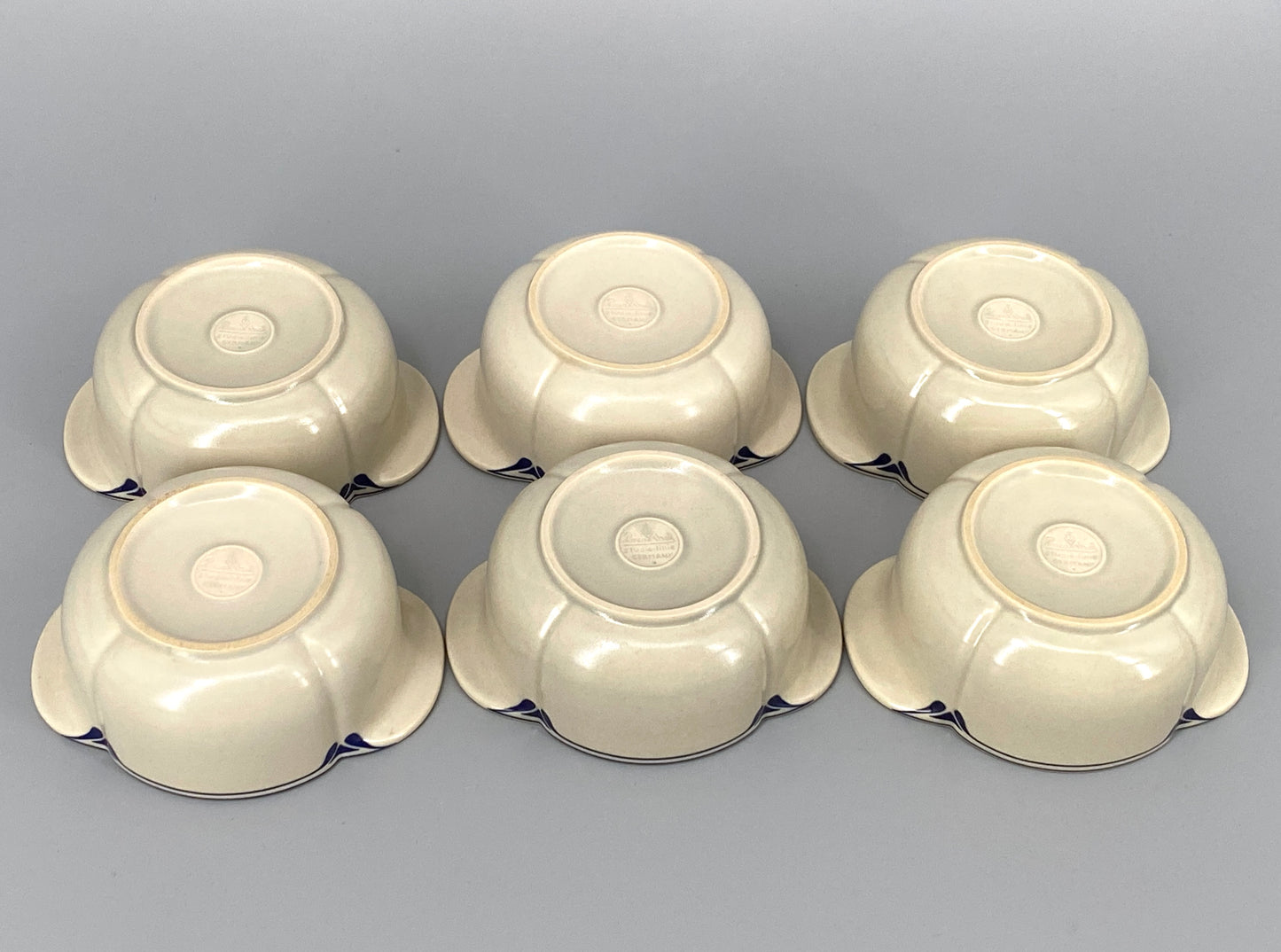 30 Teiliges Service "Form ohne Namen" Astrid von Bjørn Wiinblad für Rosenthal, 1970er