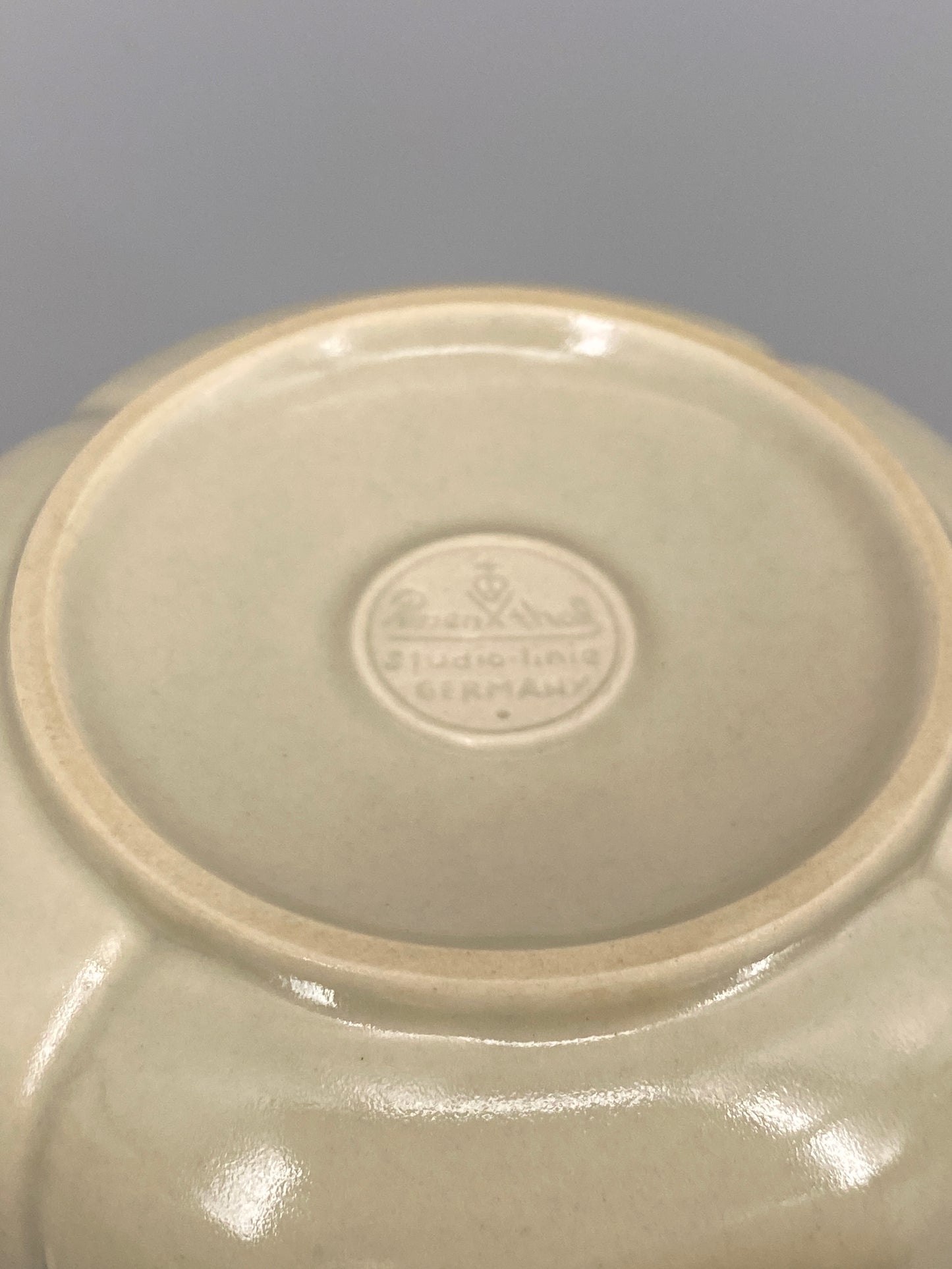 30 Teiliges Service "Form ohne Namen" Astrid von Bjørn Wiinblad für Rosenthal, 1970er