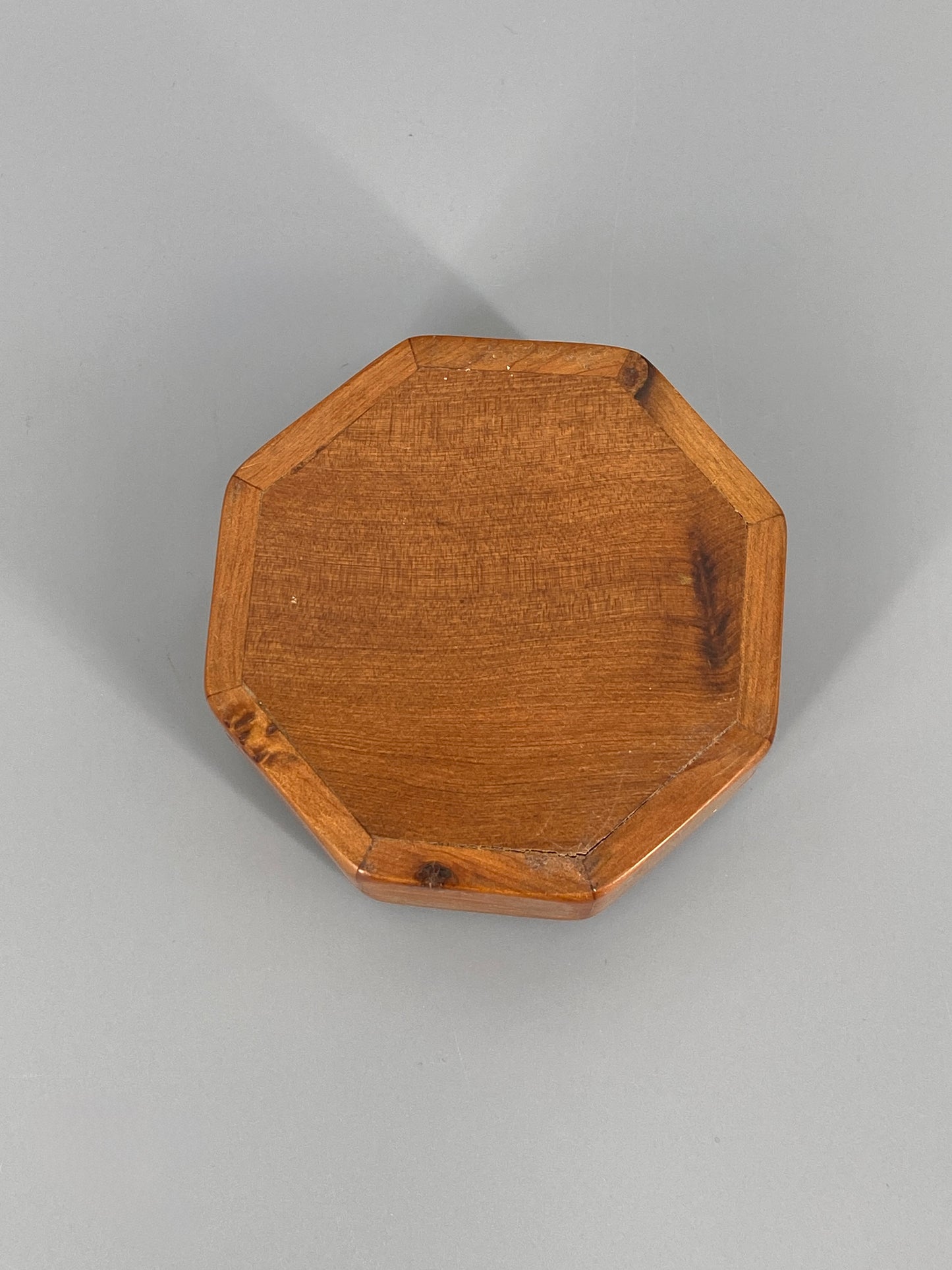 Holzschatulle mit Perlmutt, Schmuckdose