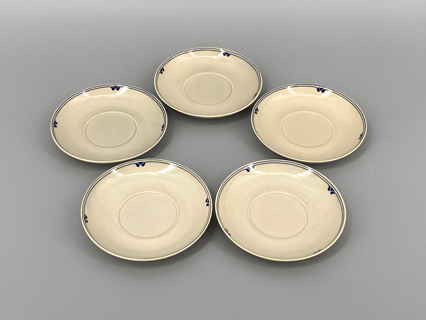 30 Teiliges Service "Form ohne Namen" Astrid von Bjørn Wiinblad für Rosenthal, 1970er