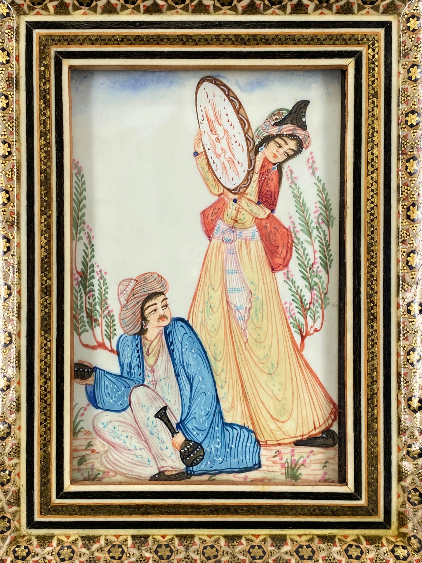 Miniaturgemälde "Trommlerin" aus Persien in Khatami-Intasien-Rahmen