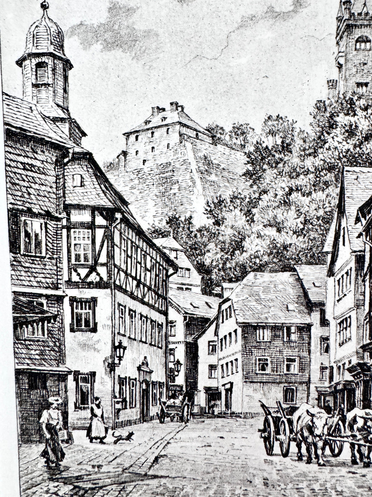 Obertor mit Rathaus, Dillenburg. Historische Radierung von Heinz Wehlisch