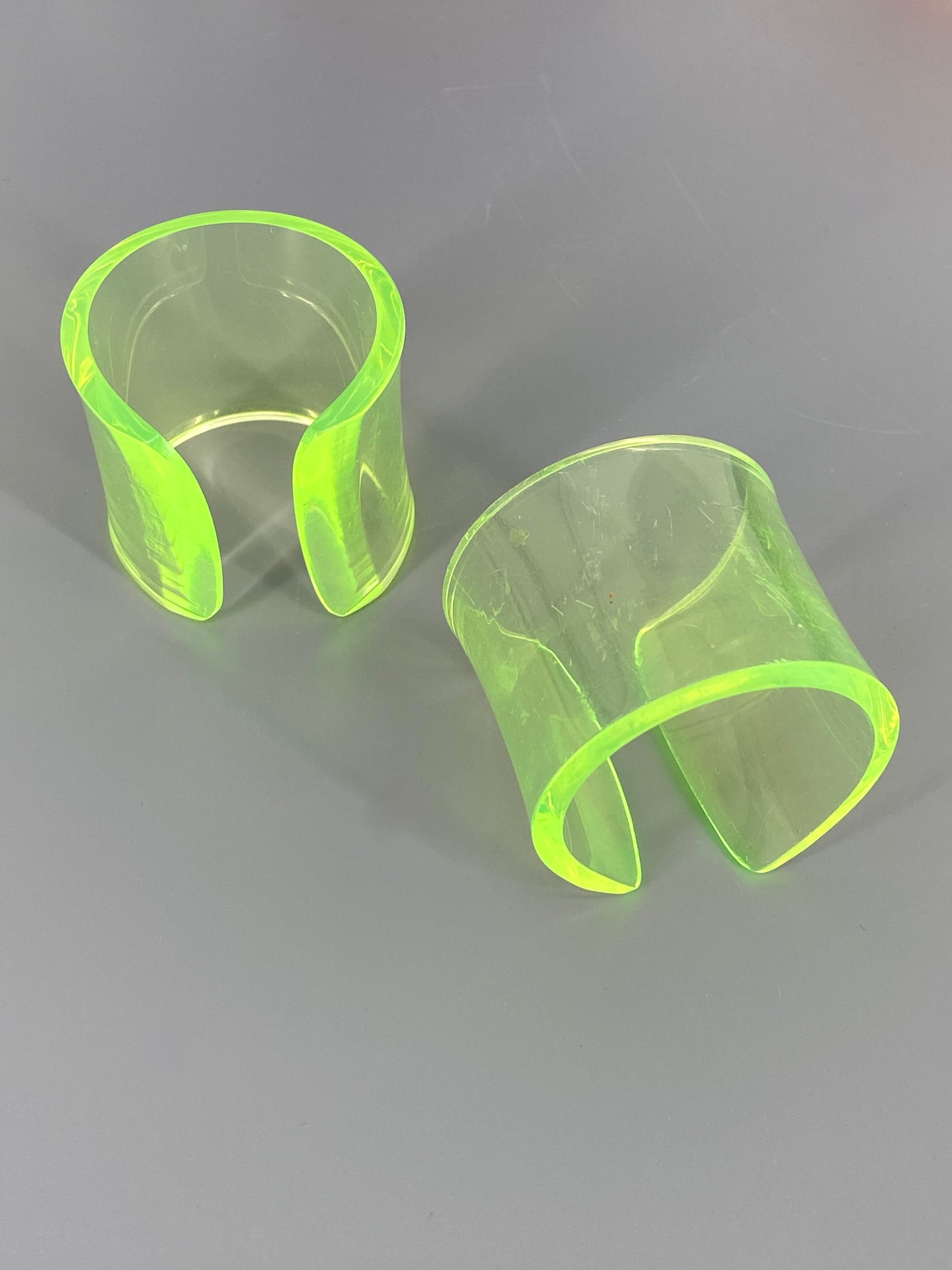 10 Bunte Serviettenringe aus Kunststoff, Vintage