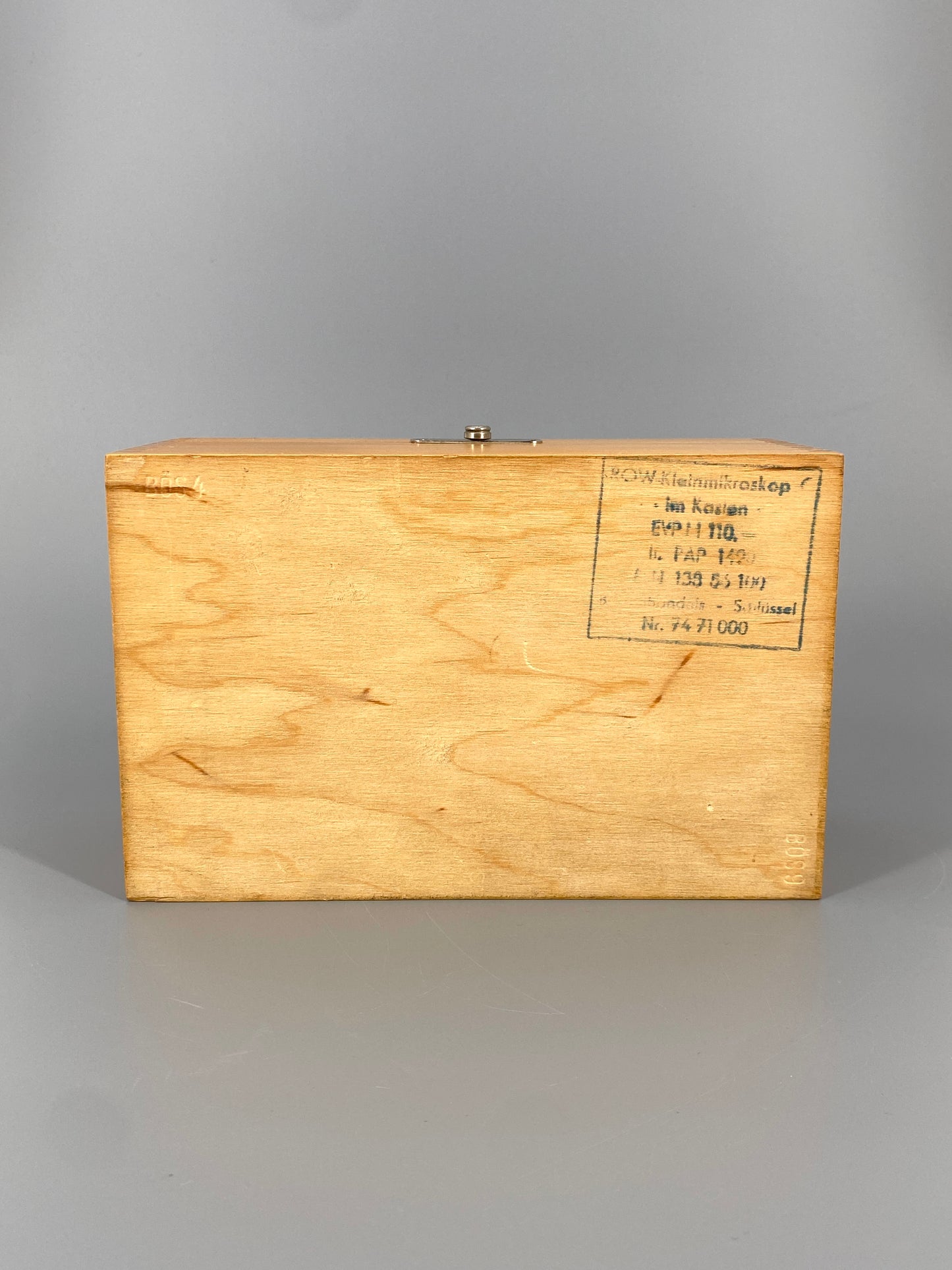 Vintage Holzkiste zur Aufbewahrung, Fingerzinken-Verbindung an den Ecken