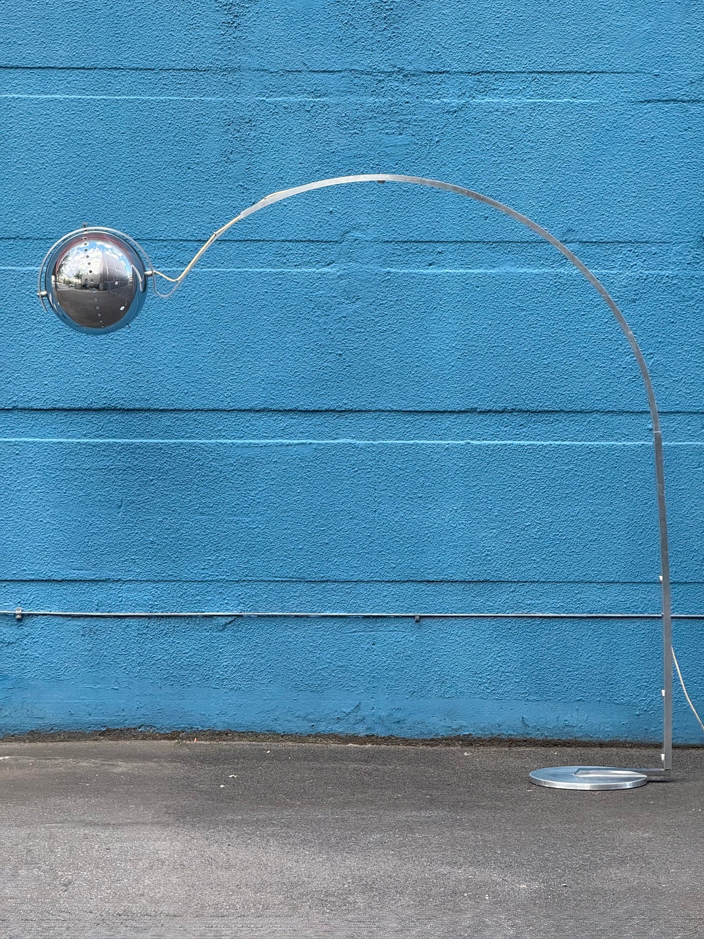 Einzigartige Eyeball-Bogenlampe, Space Age Design aus Italien, 1970er