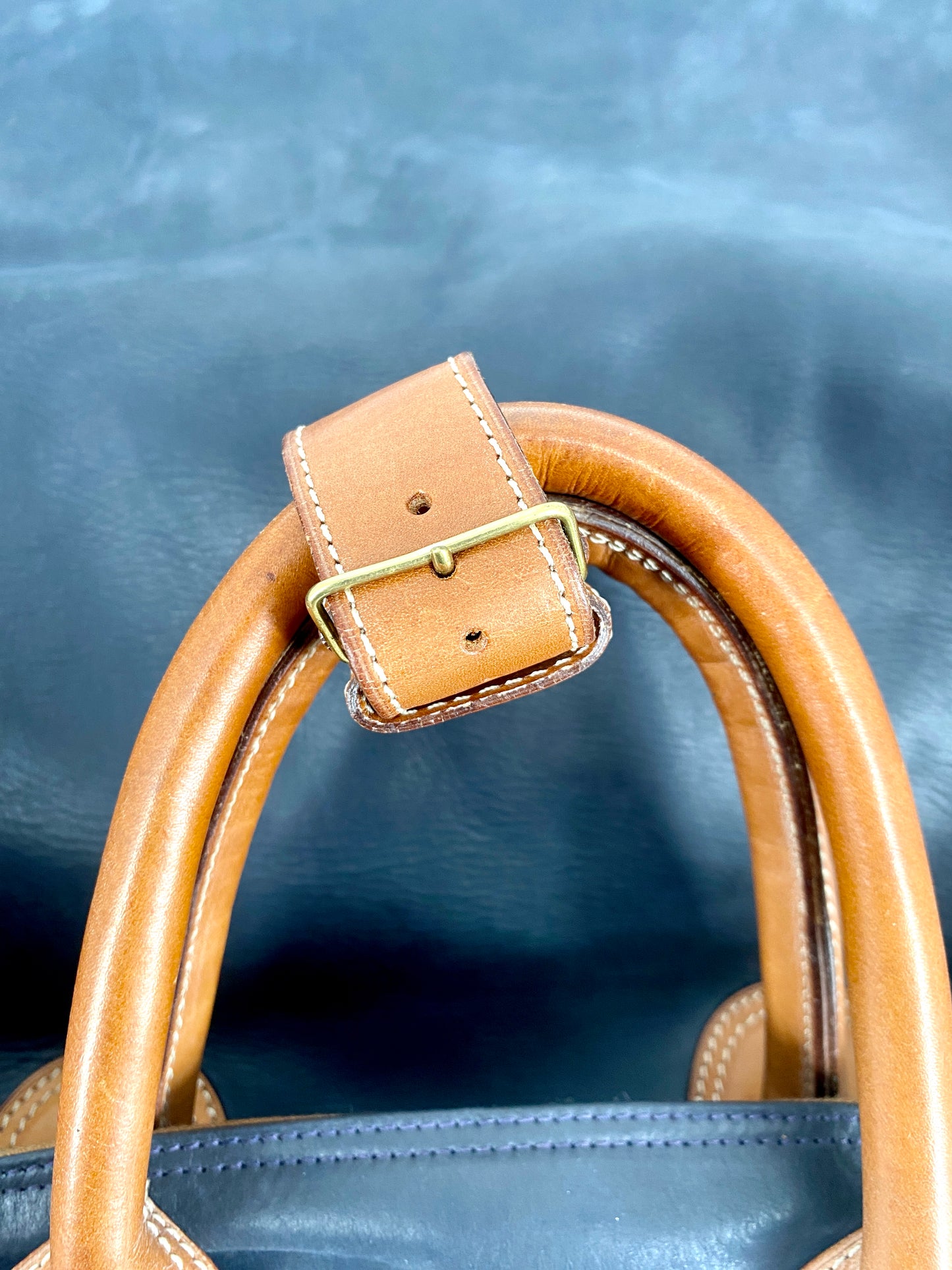Aigner Vintage Trage Reisetasche Weekender, konvertiertbar. Im Staubbeutel