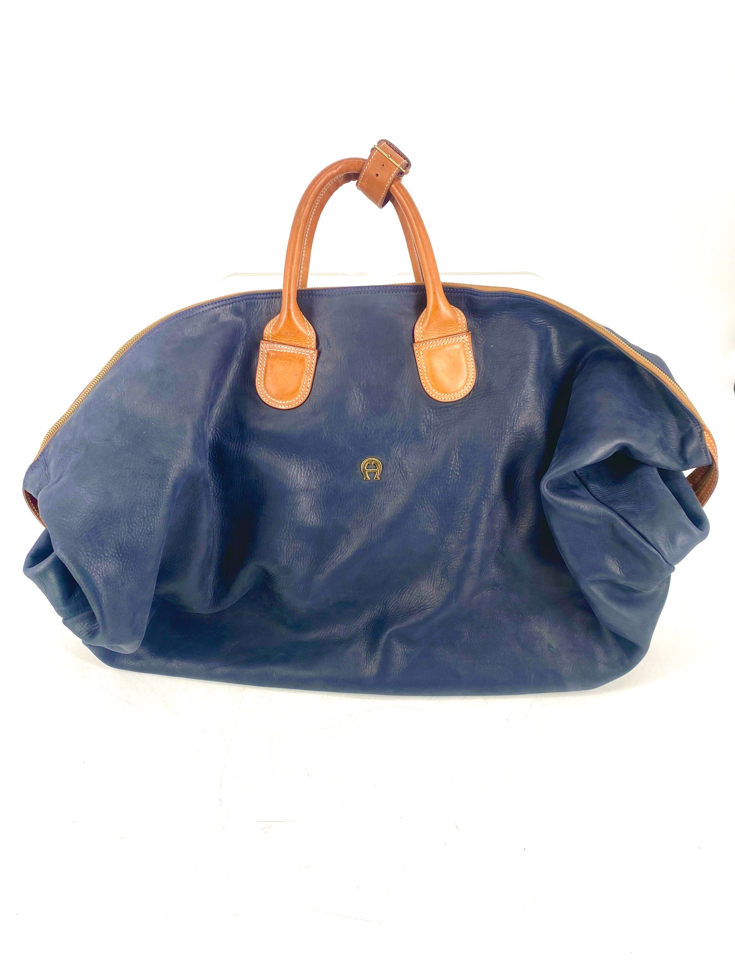 Aigner Vintage Trage Reisetasche Weekender, konvertiertbar. Im Staubbeutel