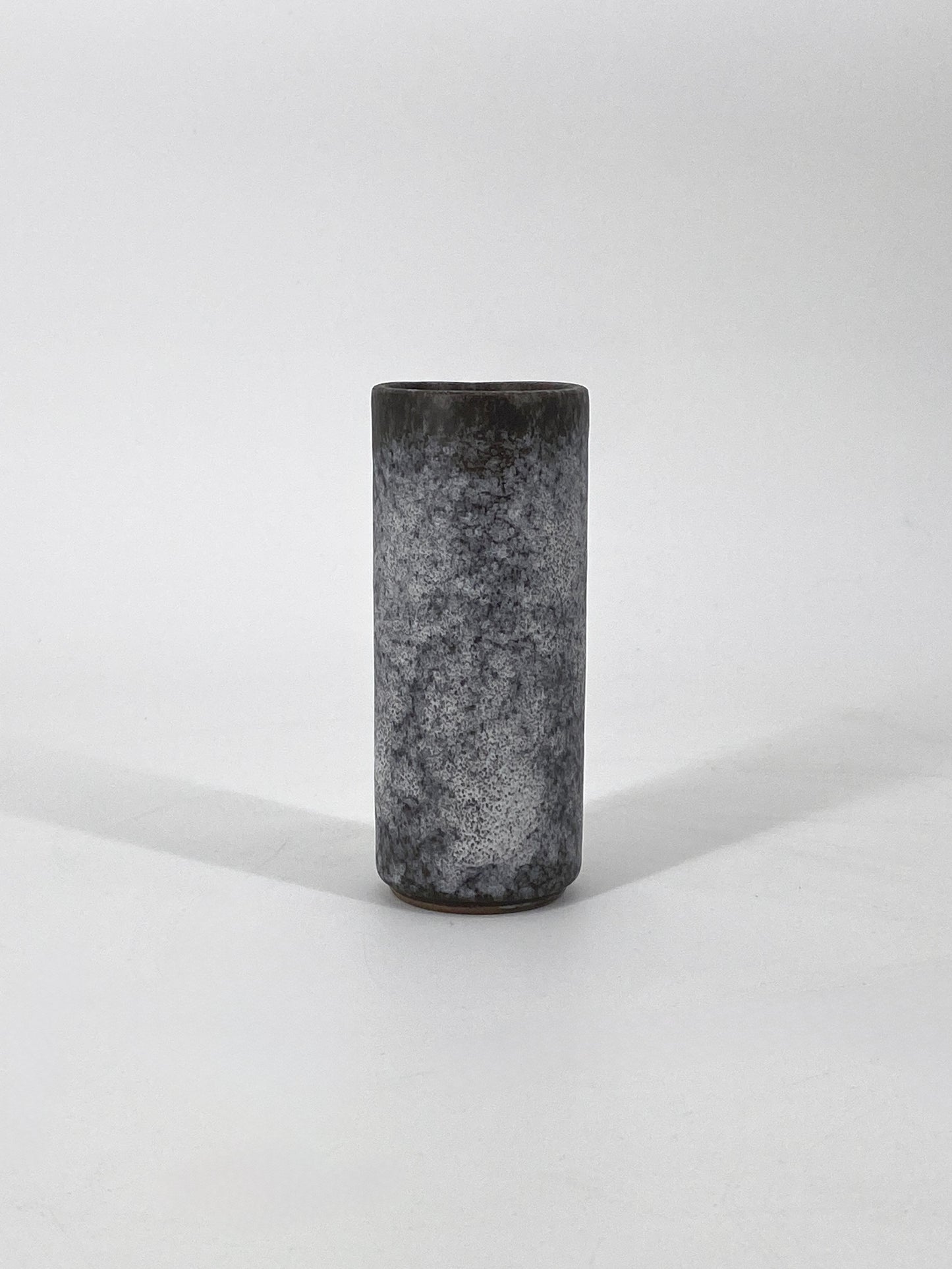 kleine zylindrische Studiokeramik Vase von Peter Delius, Hamelner Töpferei, 60er