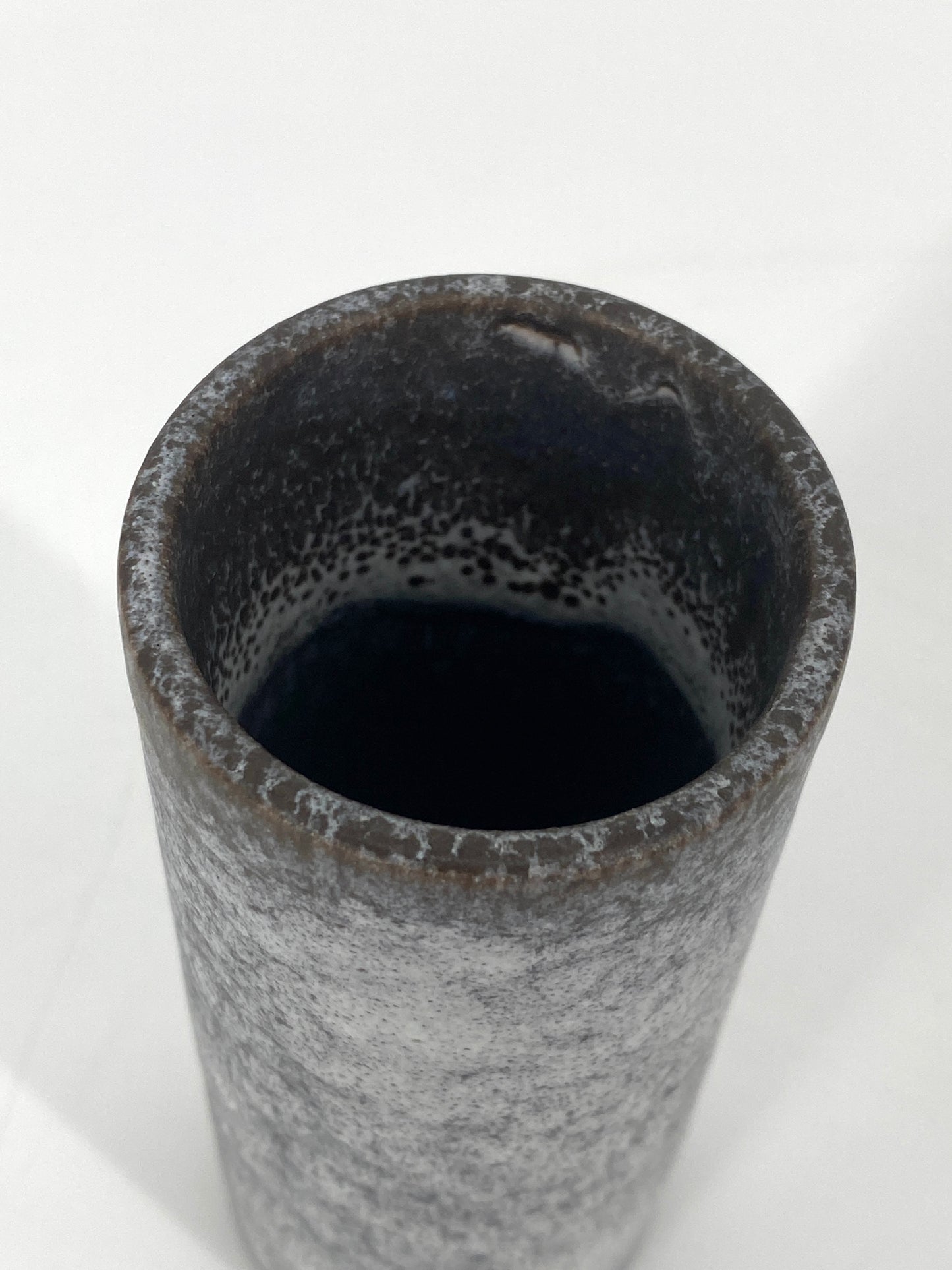 kleine zylindrische Studiokeramik Vase von Peter Delius, Hamelner Töpferei, 60er