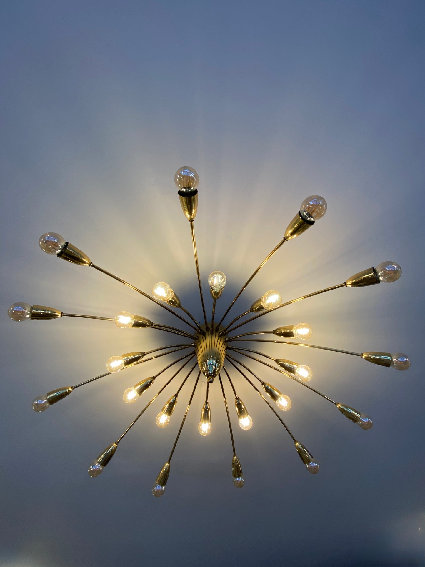 Sehr großer Sputnik Kronleuchter, 24-flammig, Deutschland 1950er