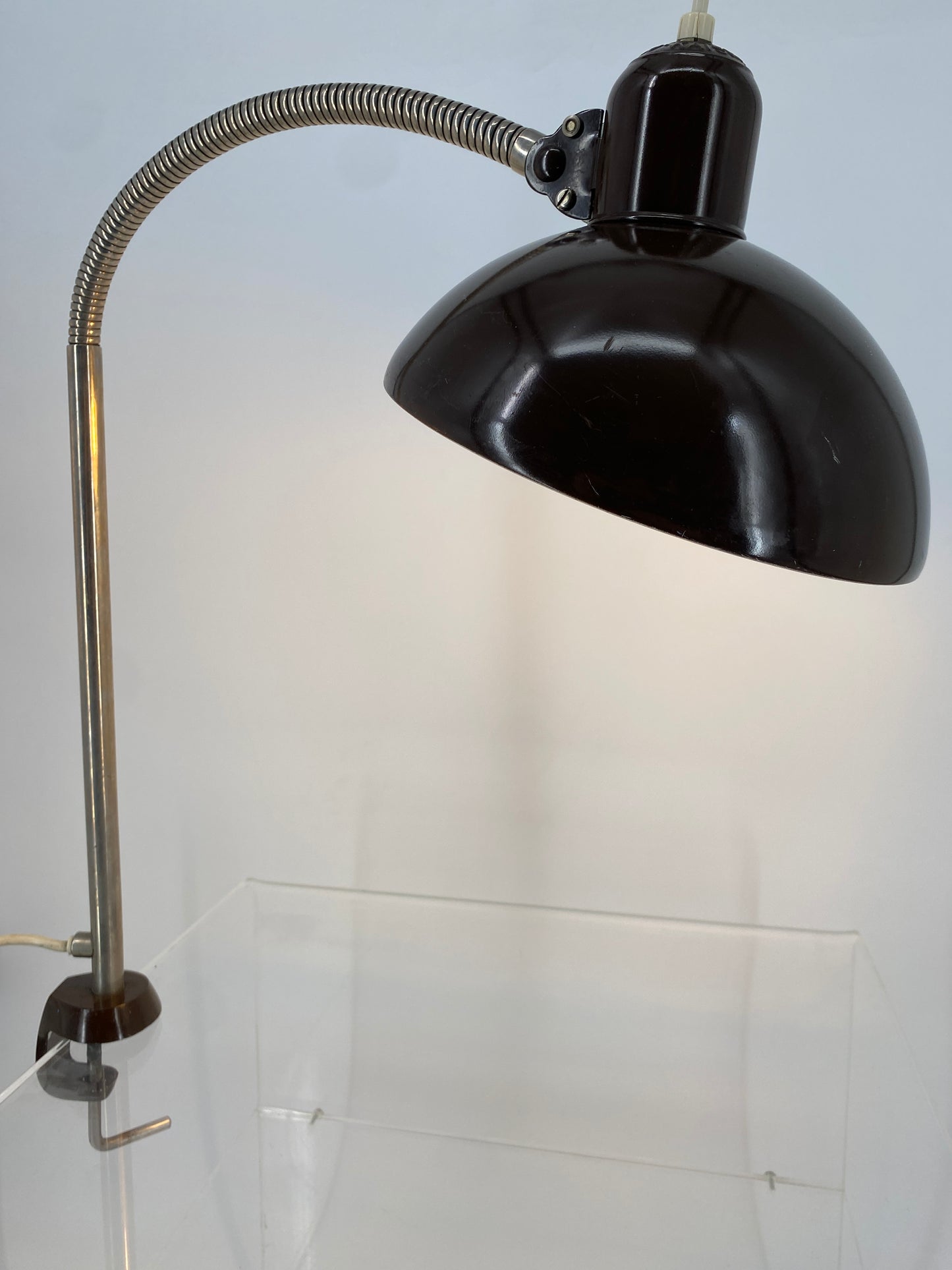 Schreibtsich-Klemmlampe von Kaiser Idell im Bauhaus-Design, Deutschland
