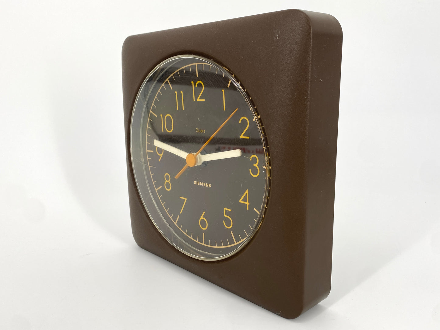 Wanduhr von Siemens im 1970er Jahre Design, Deutschland