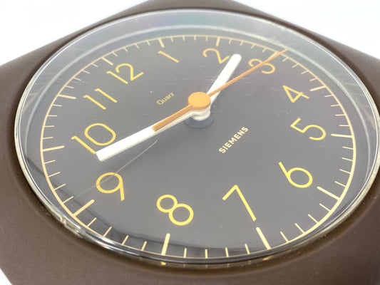 Wanduhr von Siemens im 1970er Jahre Design, Deutschland
