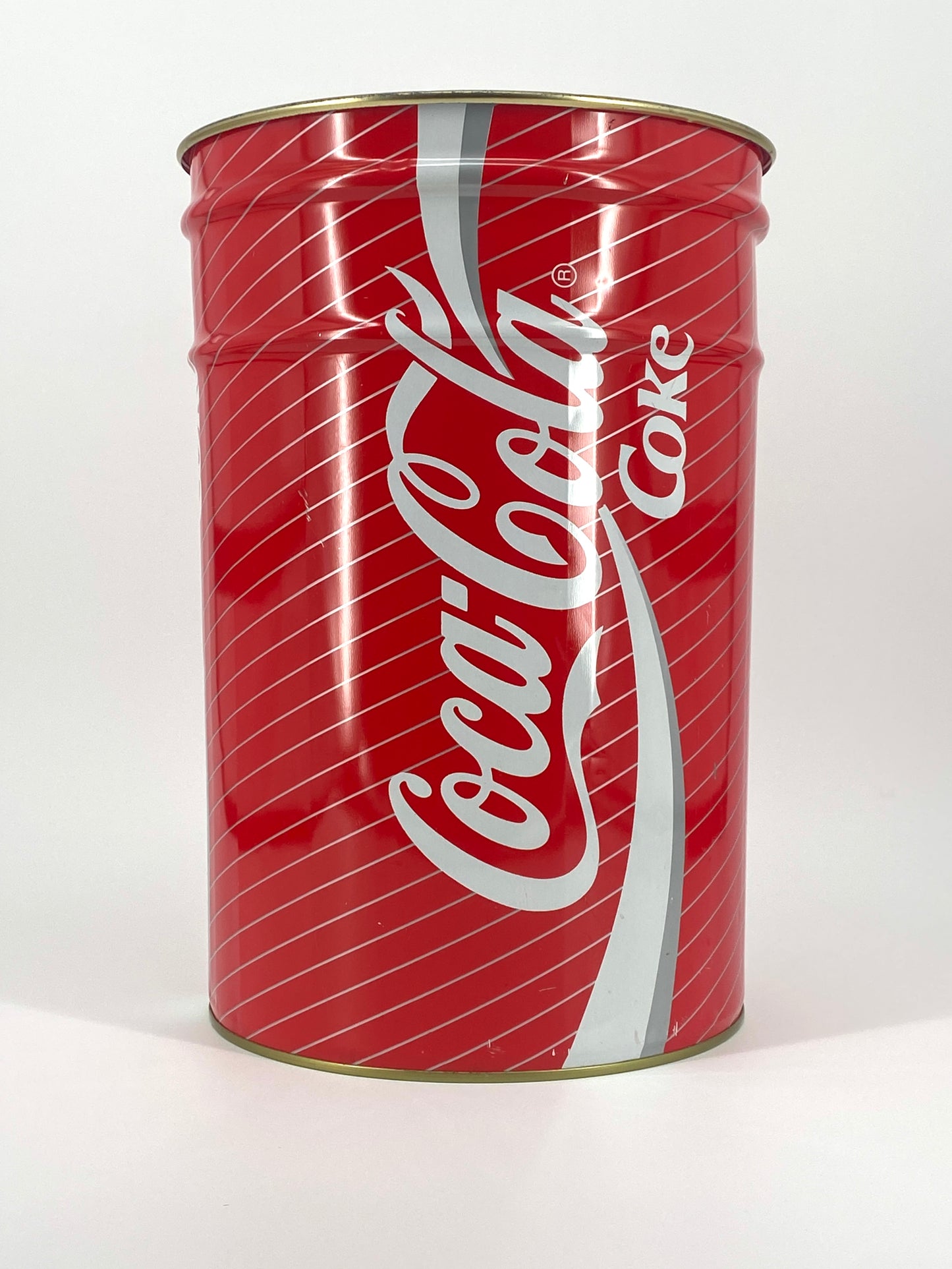 Eimer in Form von einer Coca Cola Dose, ursprünglich Sitzhocker, 90er