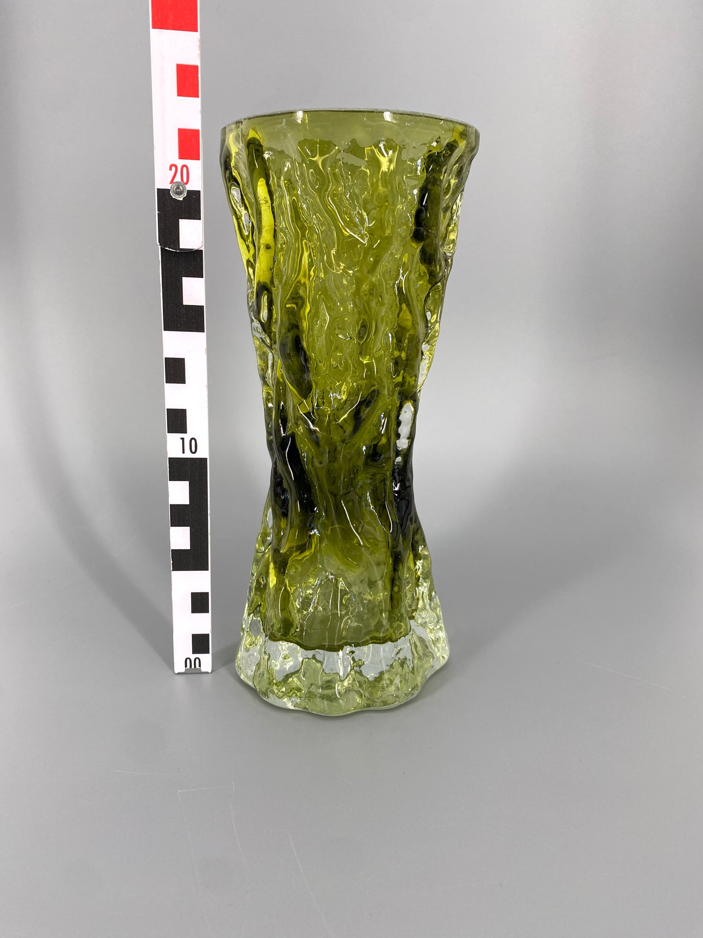 Brutalistische Glas Vase von Kurt Wokan für Ingrid Glas, 1970er