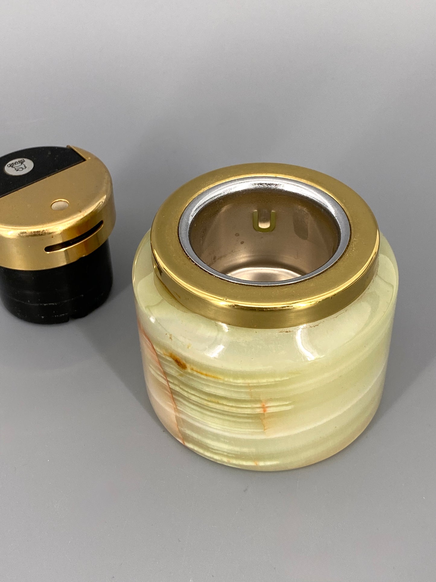 Raucherset von Erhard, Feuerzeug und Dose