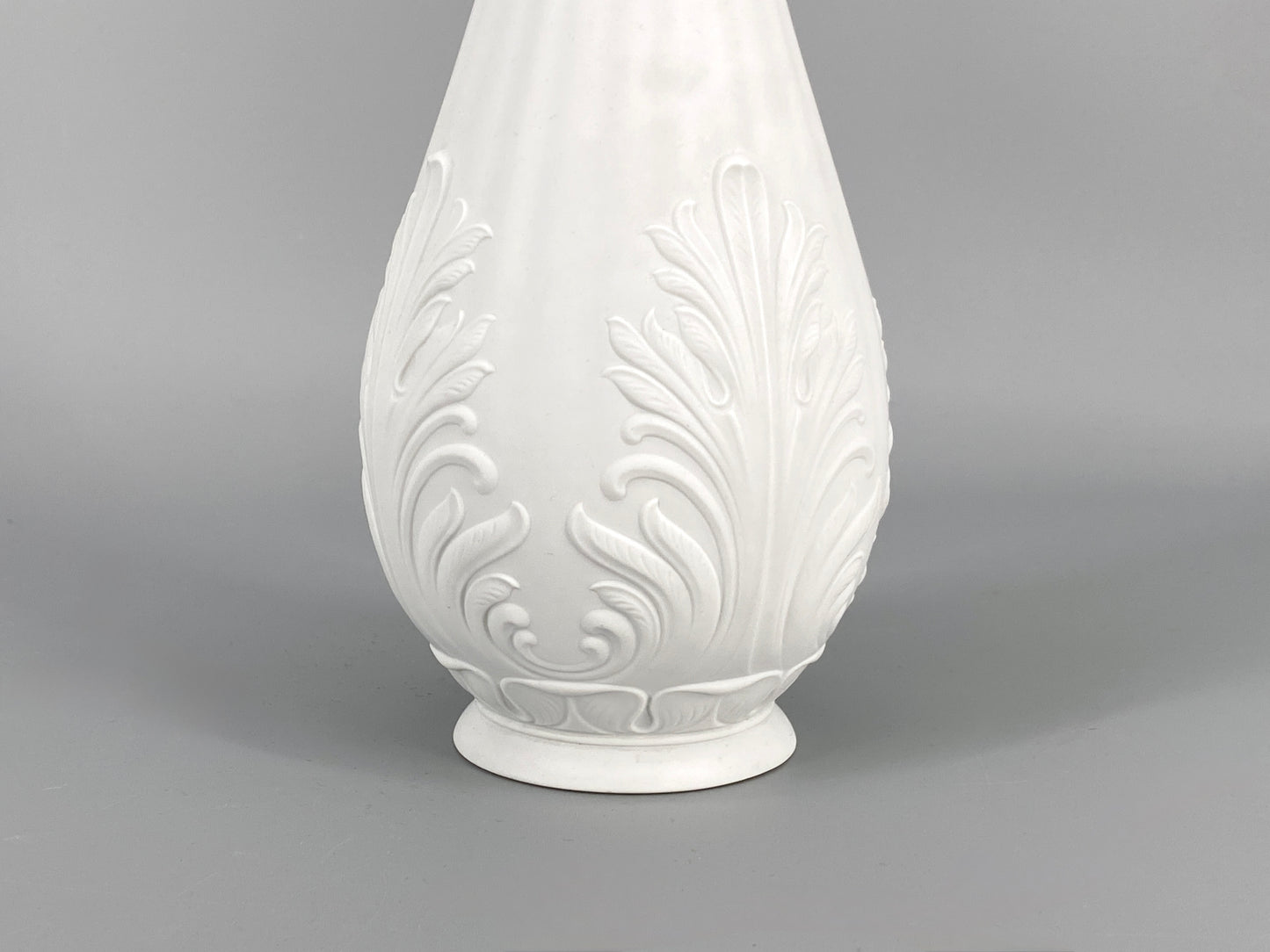 Blattrelief Vase aus Biskuitporzellan von Hutschenreuther, Deutschland, 60er
