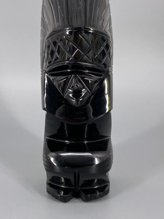 Skulptur aus schwarzem Obsidianstein, Mexiko