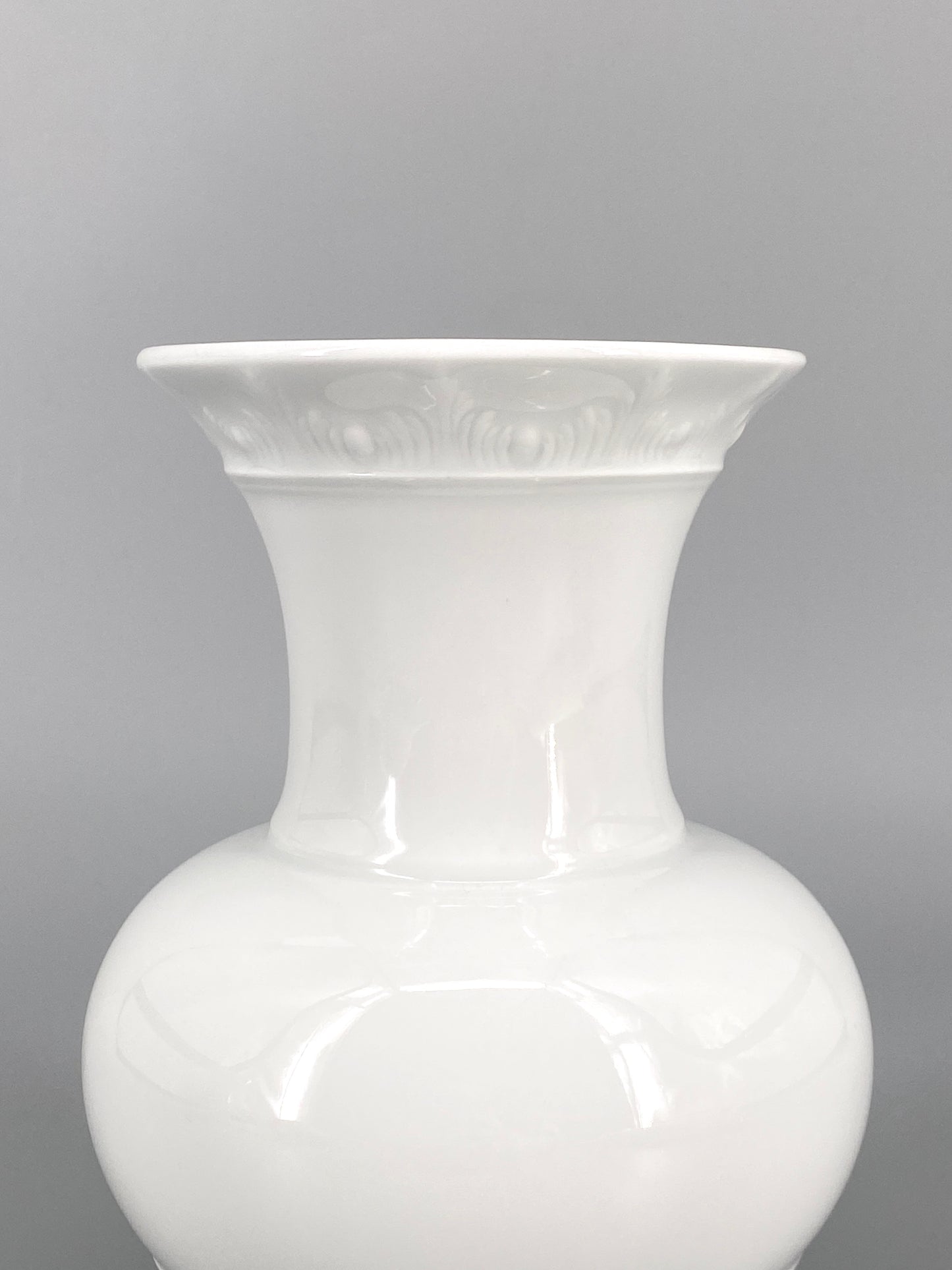 Porzellan Vase "Klassika" von Friedrich Elias Meyer für KPM, Deutschland