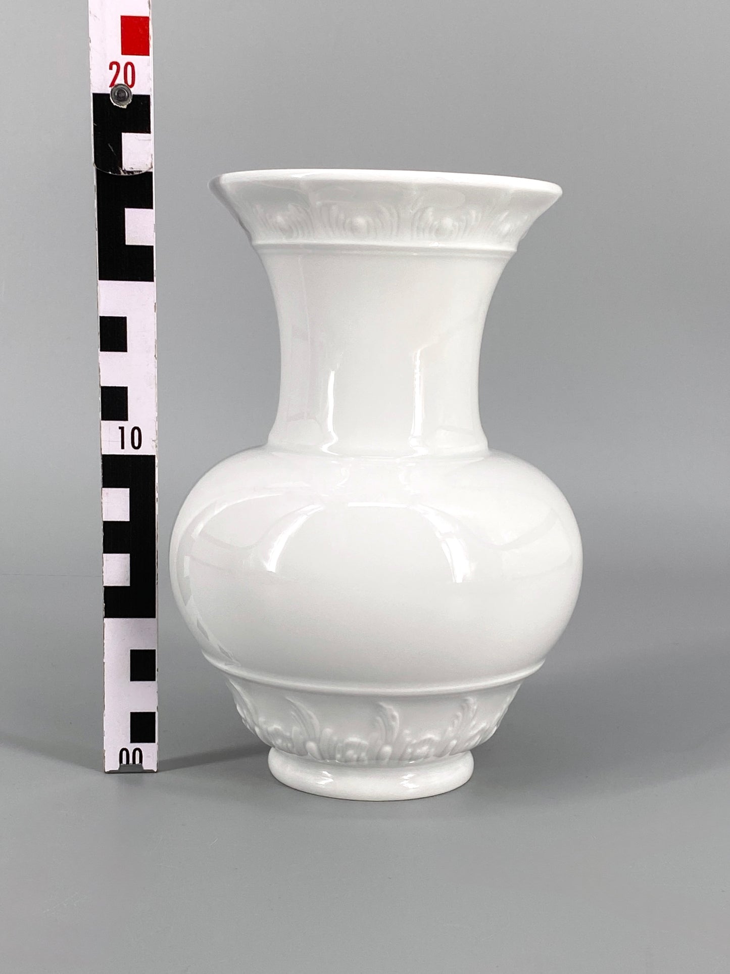 Porzellan Vase "Klassika" von Friedrich Elias Meyer für KPM, Deutschland