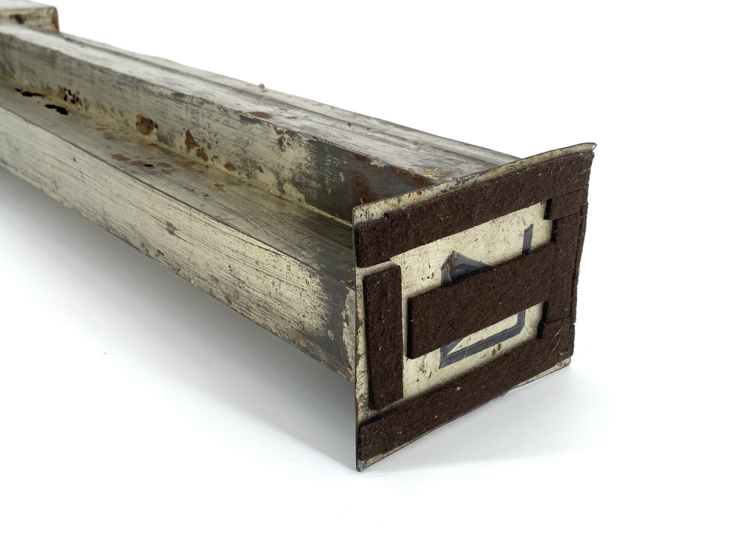 Brutalistische Skulptur aus Stahlblech eines unbekannten Künstlers