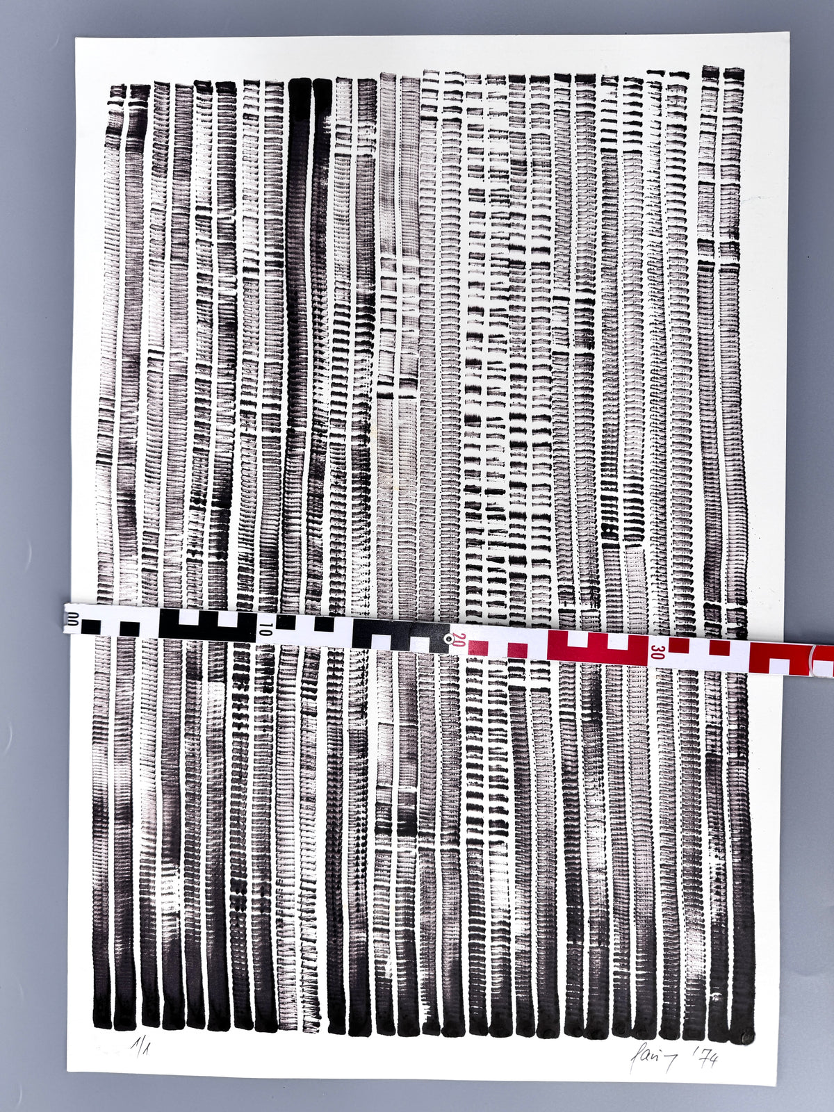 Konzeptuelle Grafik, Reihung in Tusche