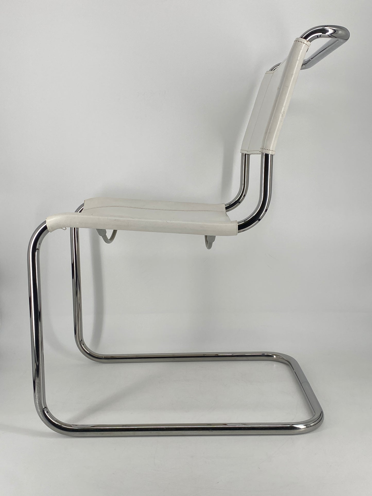 Freischwinger Stuhl von Thonet, Entwurf 1926 von Mart Stam