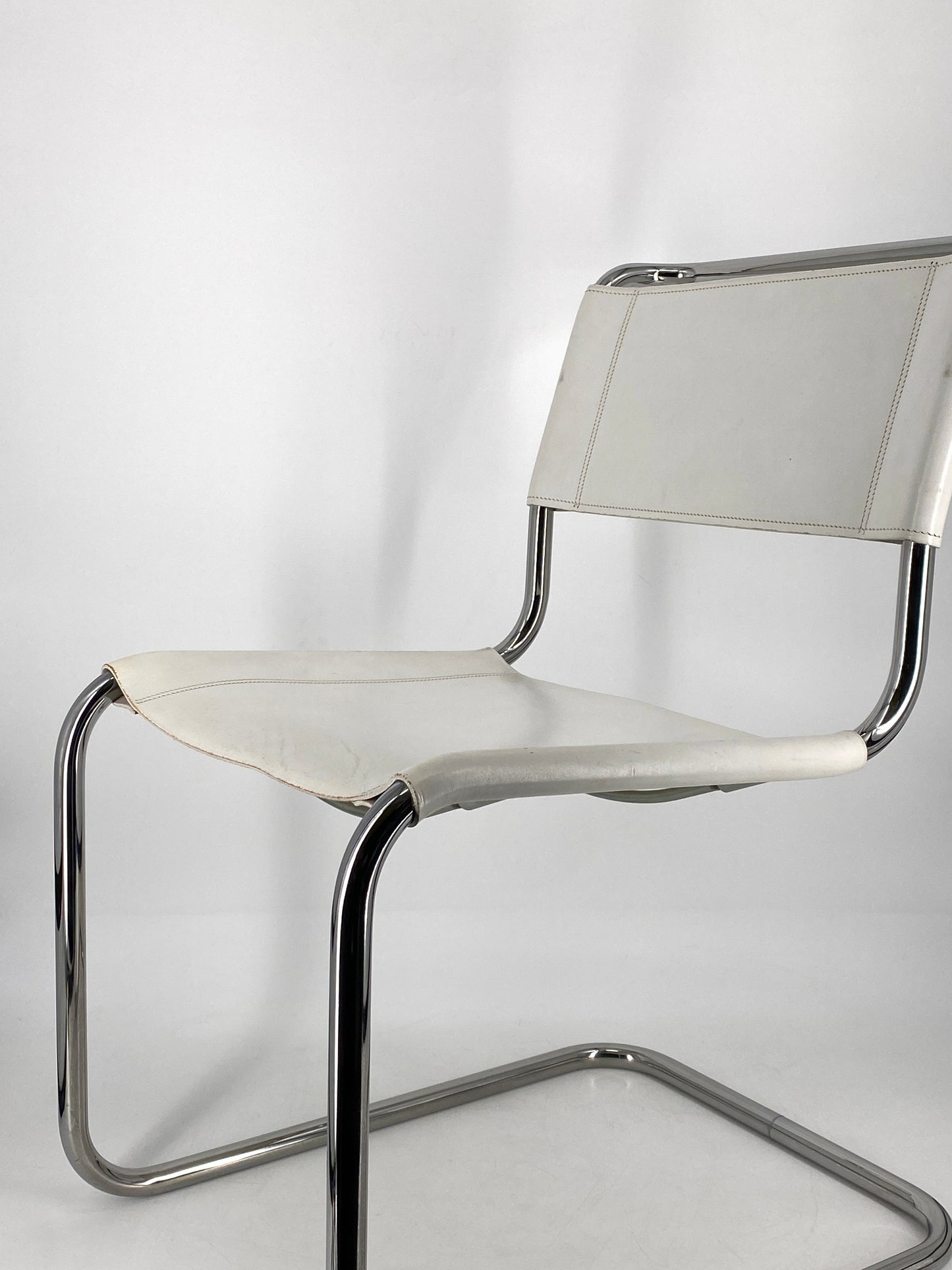 Freischwinger Stuhl von Thonet, Entwurf 1926 von Mart Stam