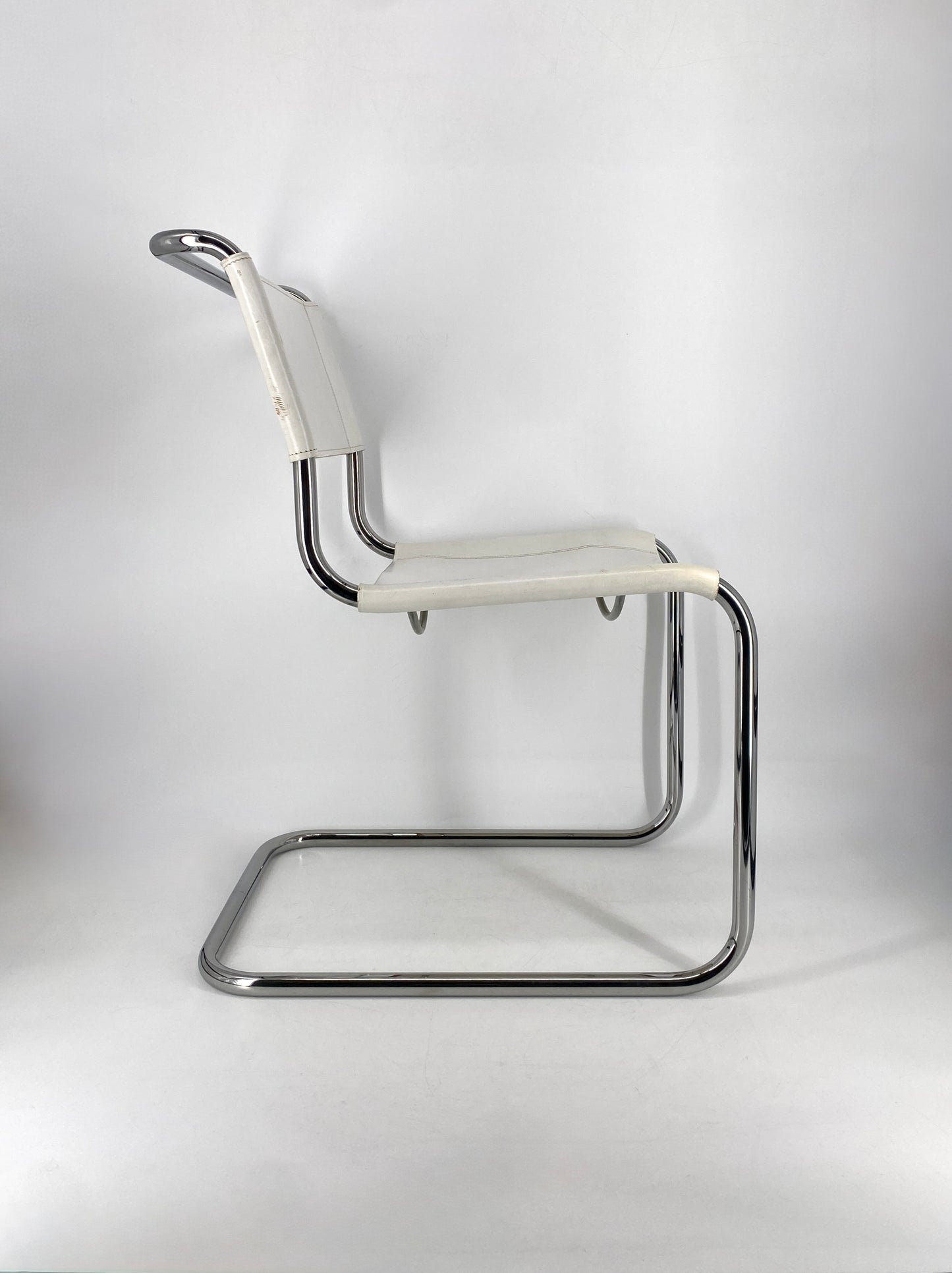 Freischwinger Stuhl von Thonet, Entwurf 1926 von Mart Stam