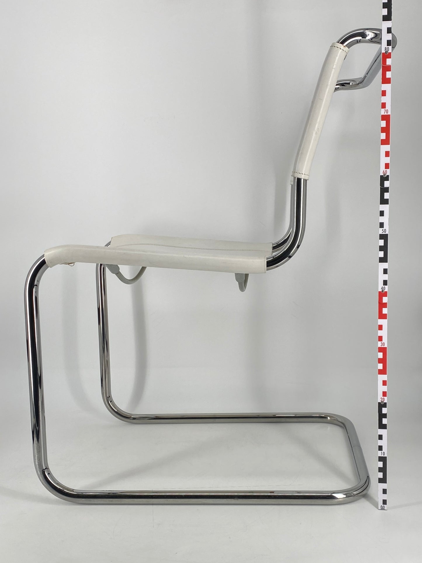 Freischwinger Stuhl von Thonet, Entwurf 1926 von Mart Stam