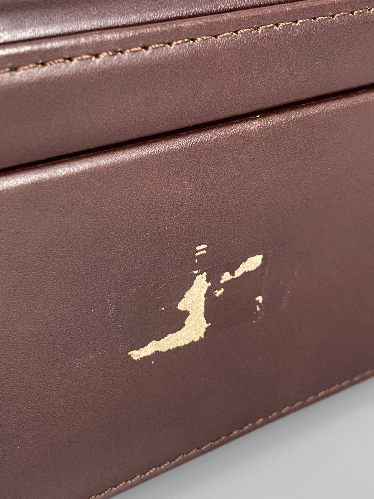 Stundenwinkeluhr von Longines, limitierte Sonderedition der Lindbergh-Kollektion mit einem Koffer, limitierte Flugzeugmodell aus Holz, Uhrenbox aus Holz, Buch von der Edition und ihren Papieren, inkl. Zertifikats