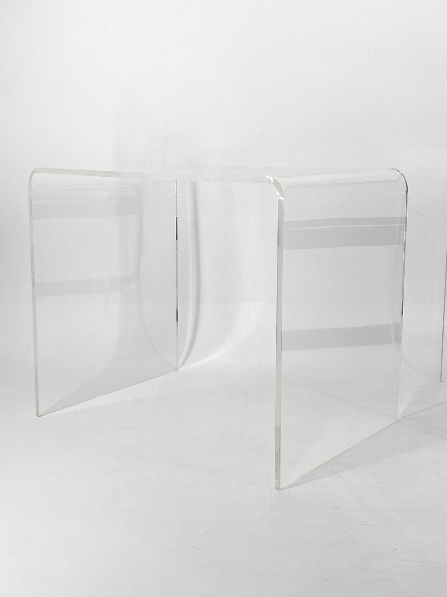 3 Mid Century Satztische aus Acrylglas, 1970er