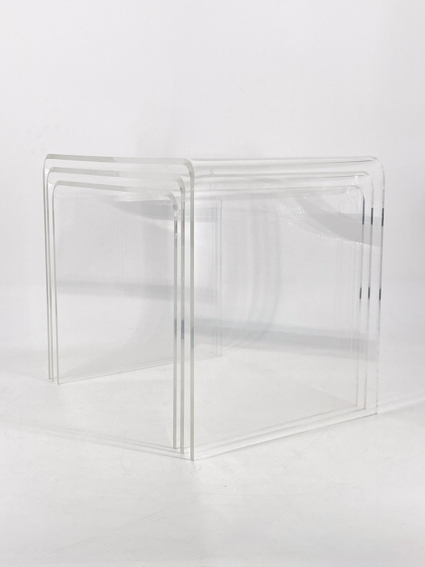 3 Mid Century Satztische aus Acrylglas, 1970er