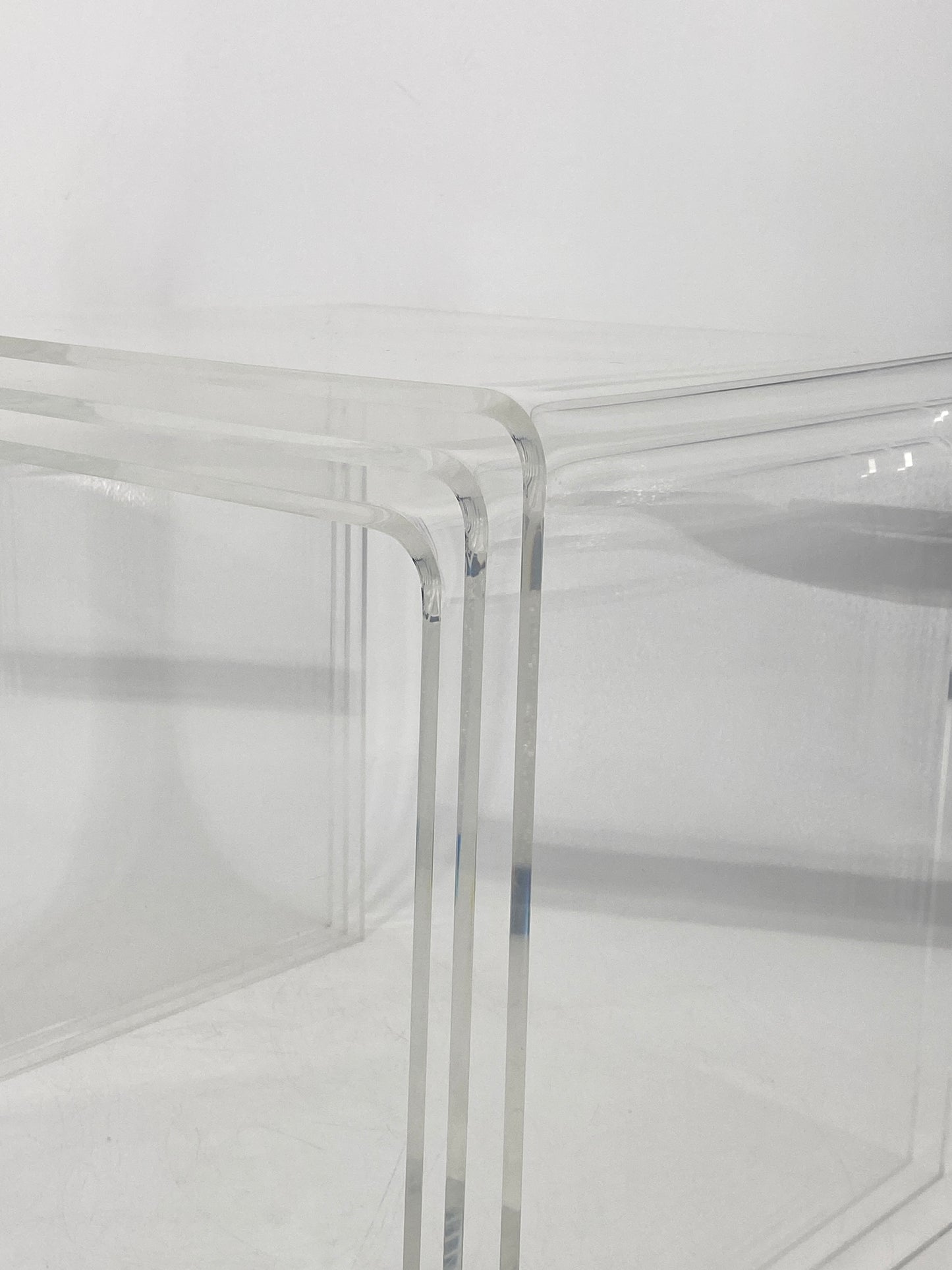 3 Mid Century Satztische aus Acrylglas, 1970er