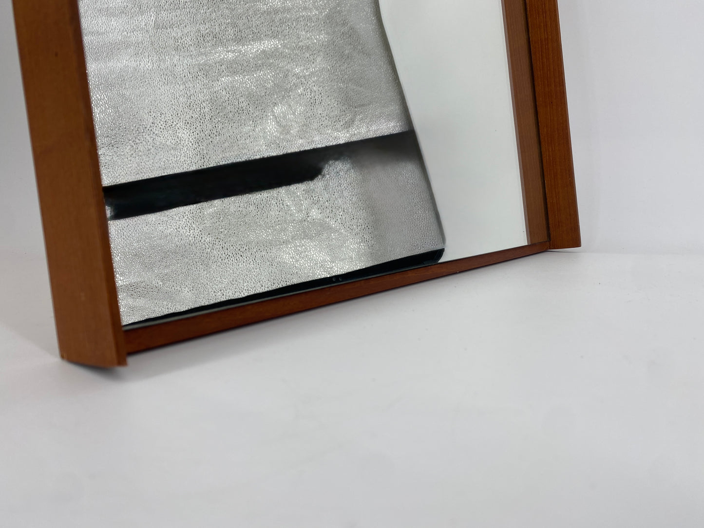 Mid Century Design Spiegel mit Rahmen aus Teak, um 1960