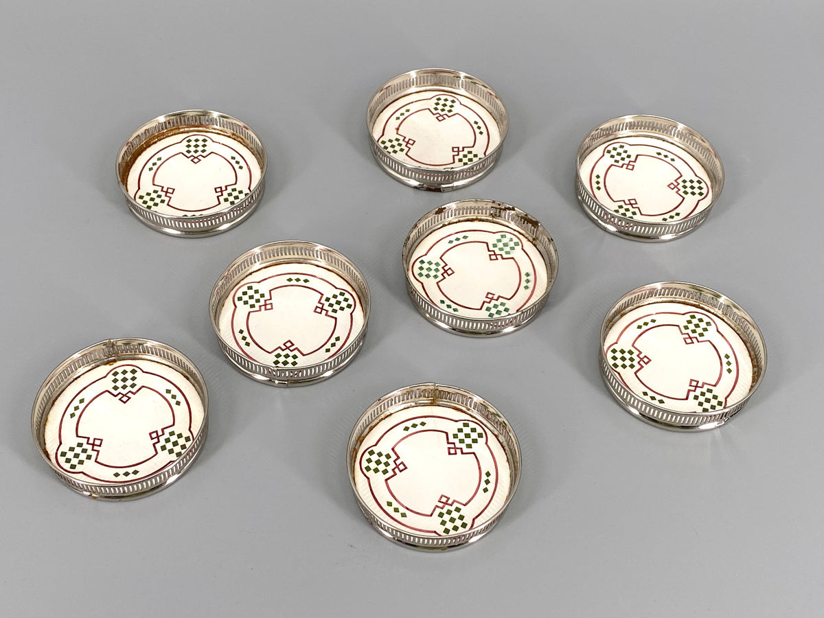 8 Jugendstil Untersetzer aus Keramik und verchromtem Stahl mit geometrischem Muster