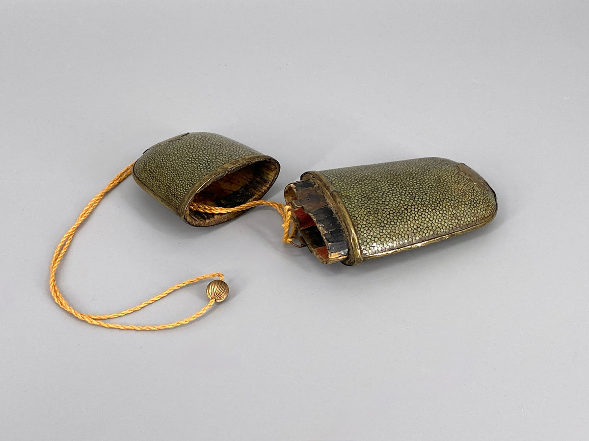 antikes, chinesisches Brillenetui aus Holz und Rochenleder, China, 19. Jhd