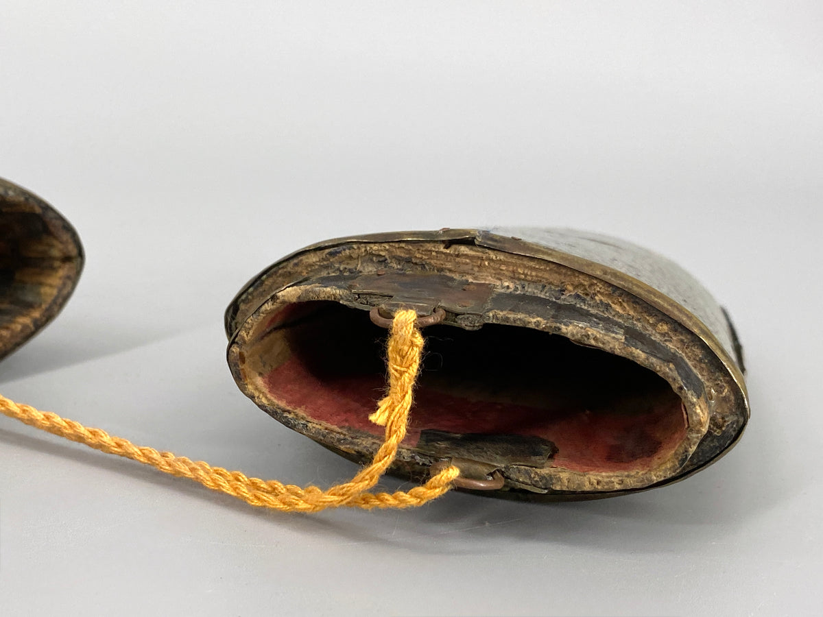 antikes, chinesisches Brillenetui aus Holz und Rochenleder, China, 19. Jhd
