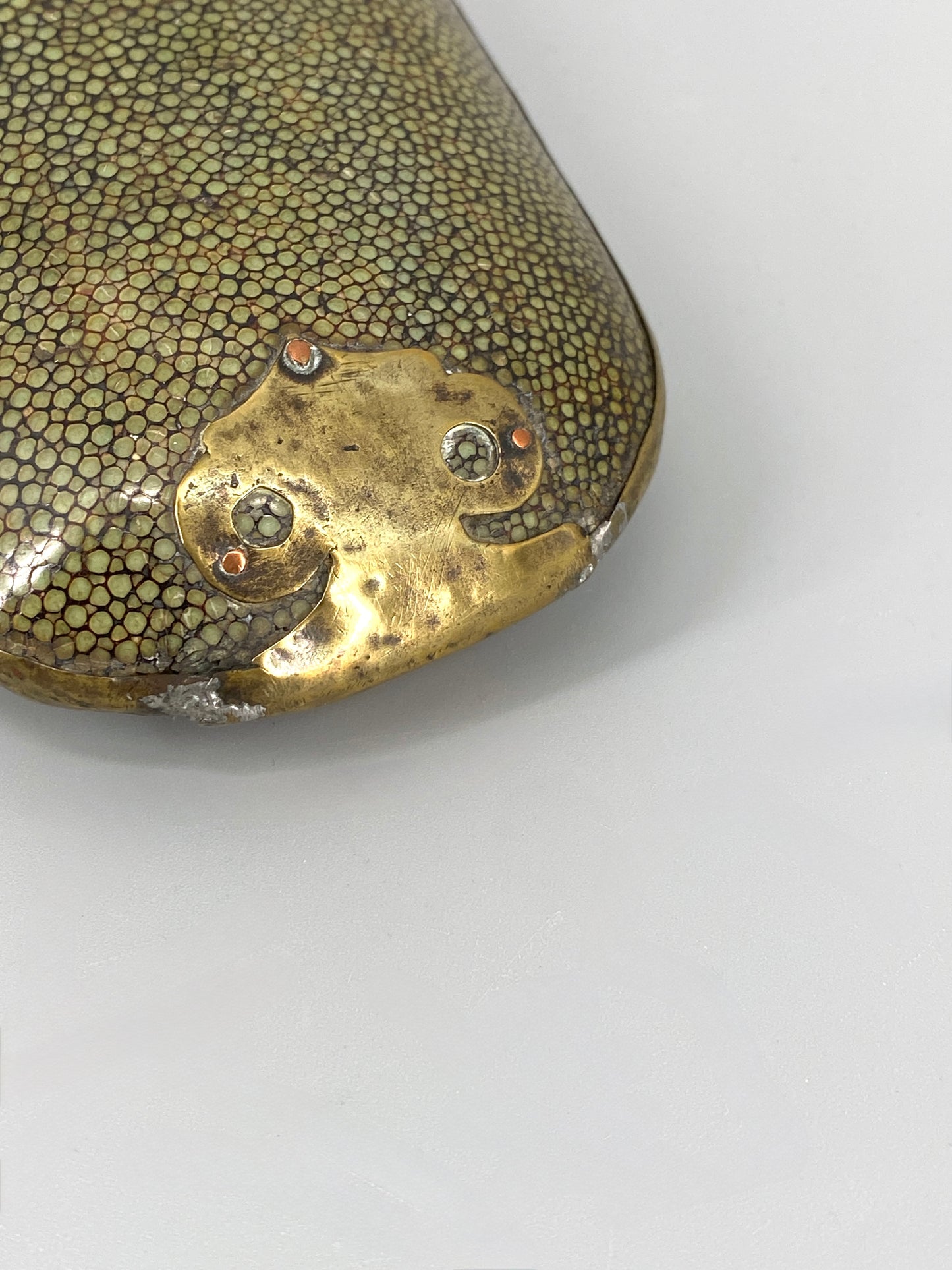antikes, chinesisches Brillenetui aus Holz und Rochenleder, China, 19. Jhd